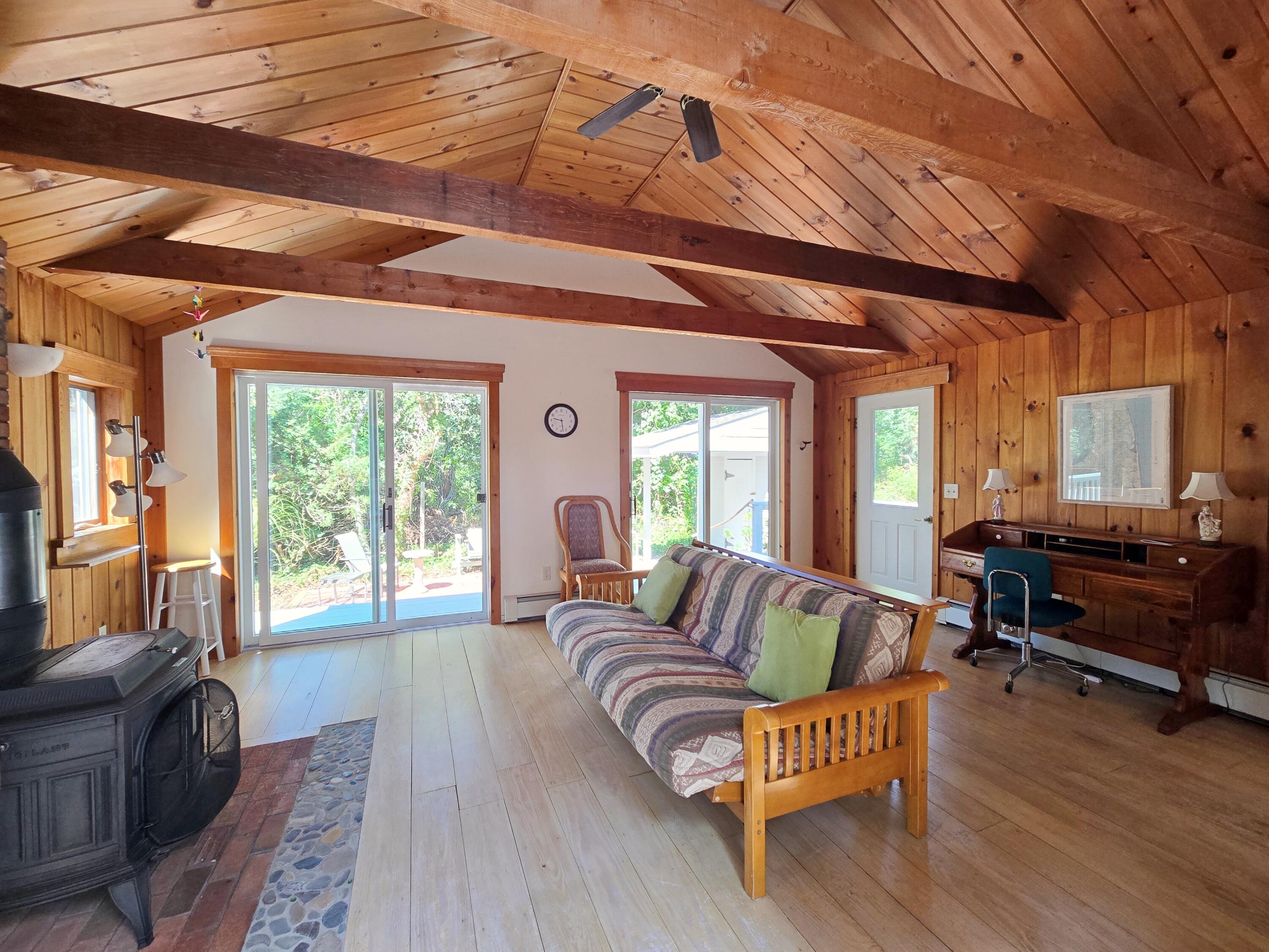 620 Kingsbury Beach Road Property Photo 40