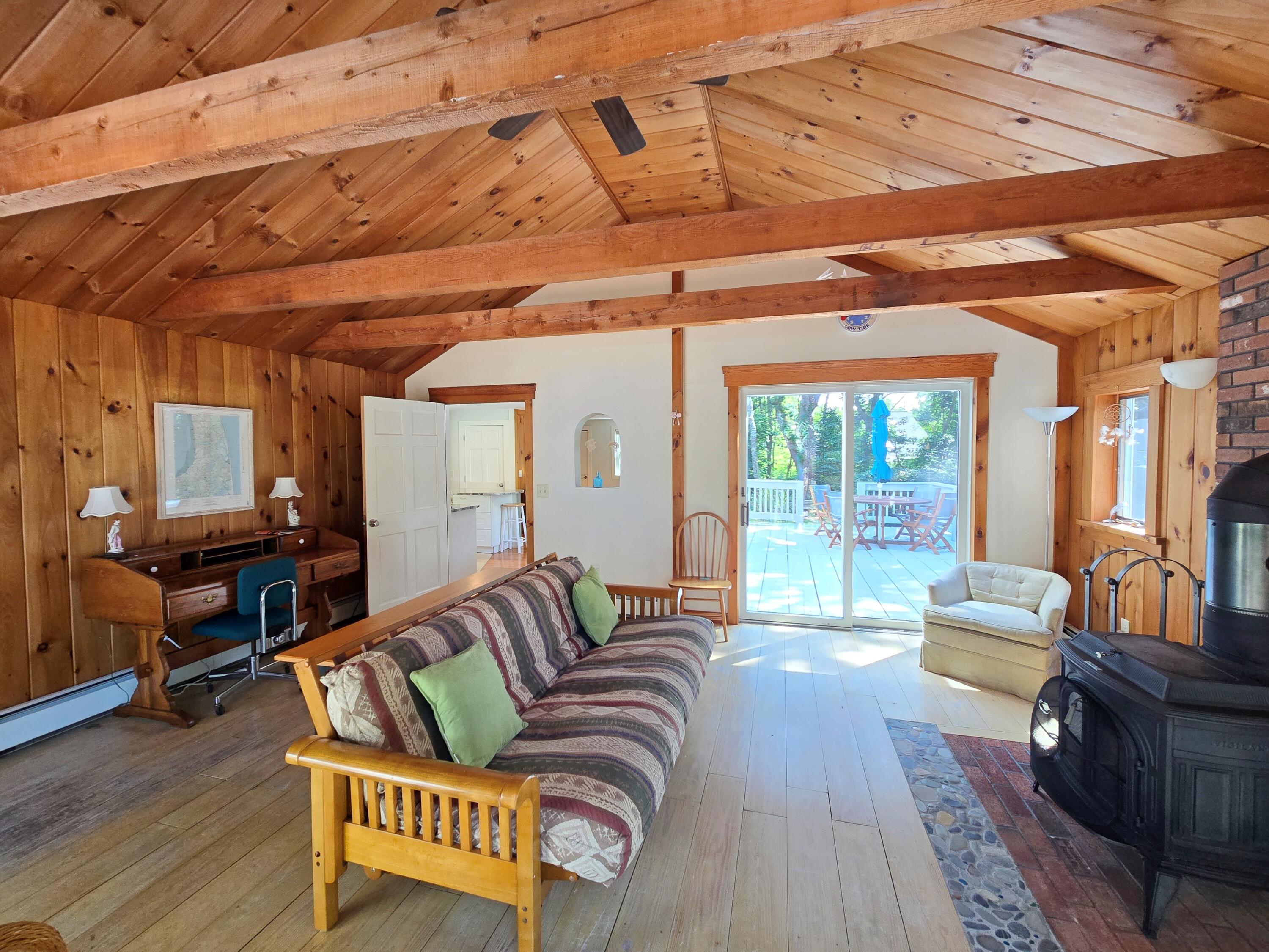 620 Kingsbury Beach Road Property Photo 43