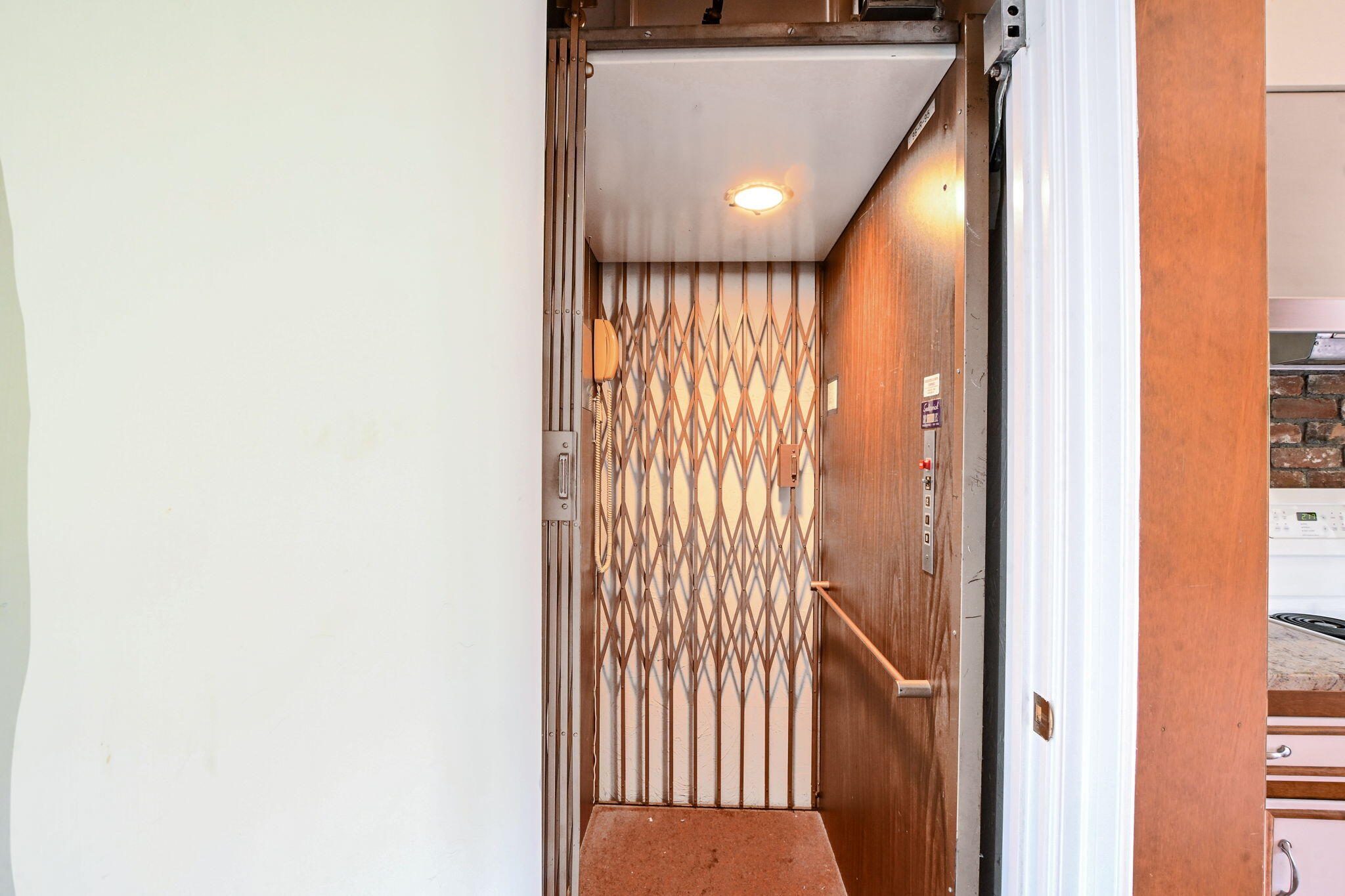 222 Sippewissett Road Property Photo 16