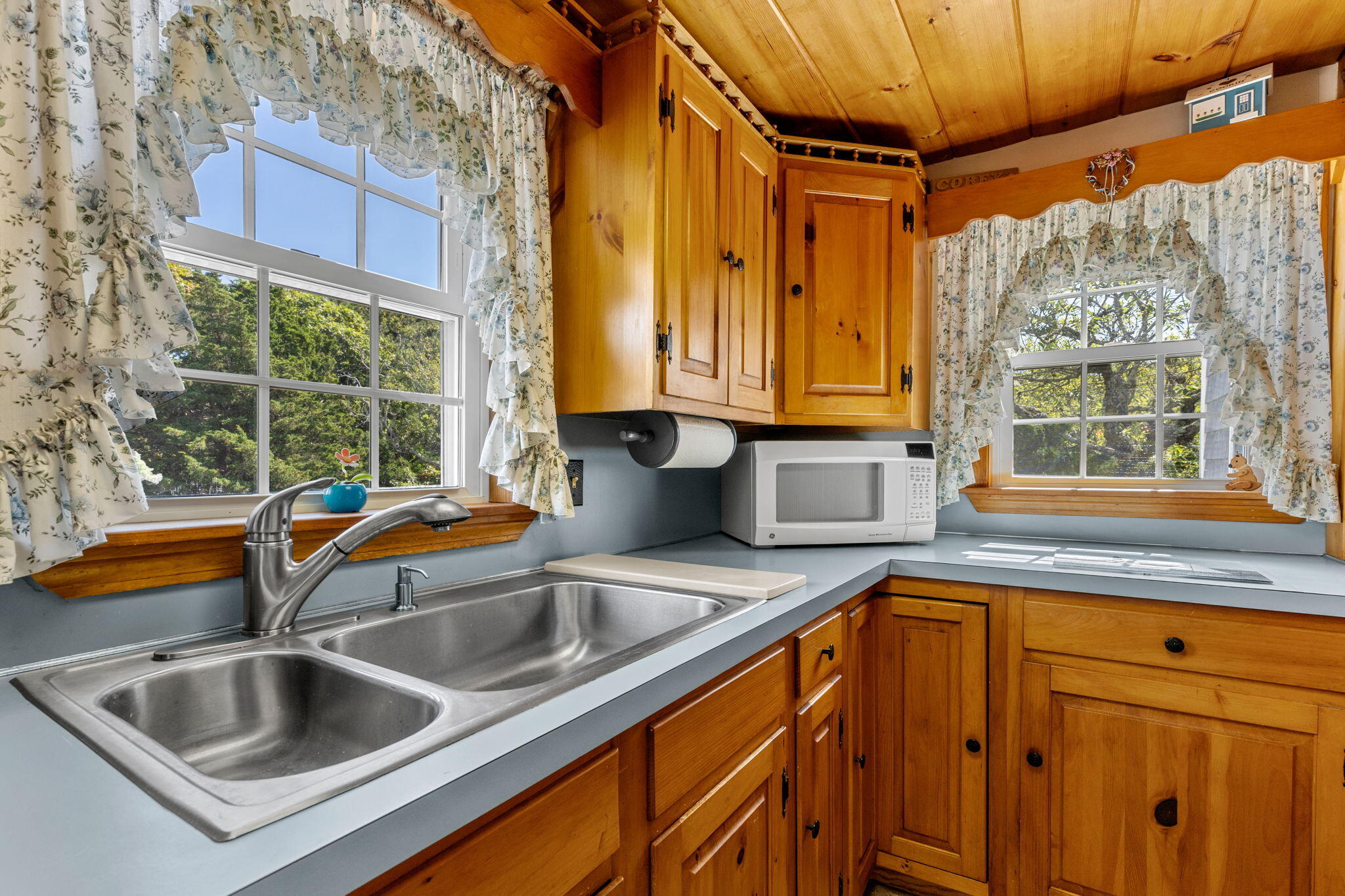 350 Shurtleff Road Property Photo 15
