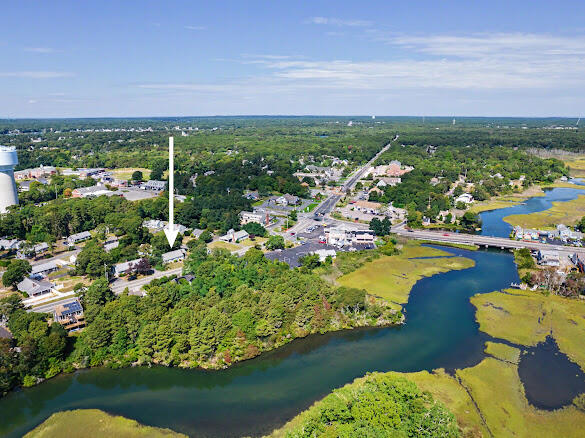 239 Swan River Road Property Photo 2