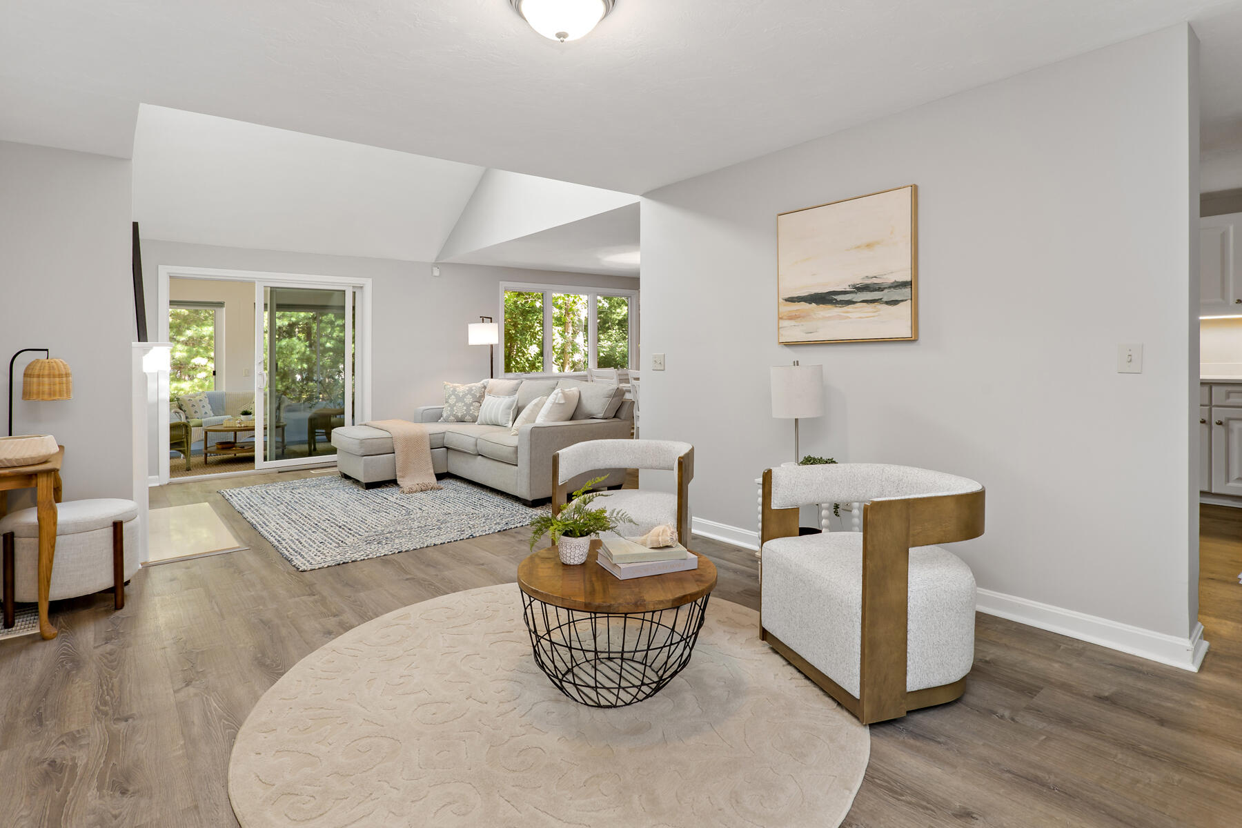 7 Upland Circle Property Photo 2
