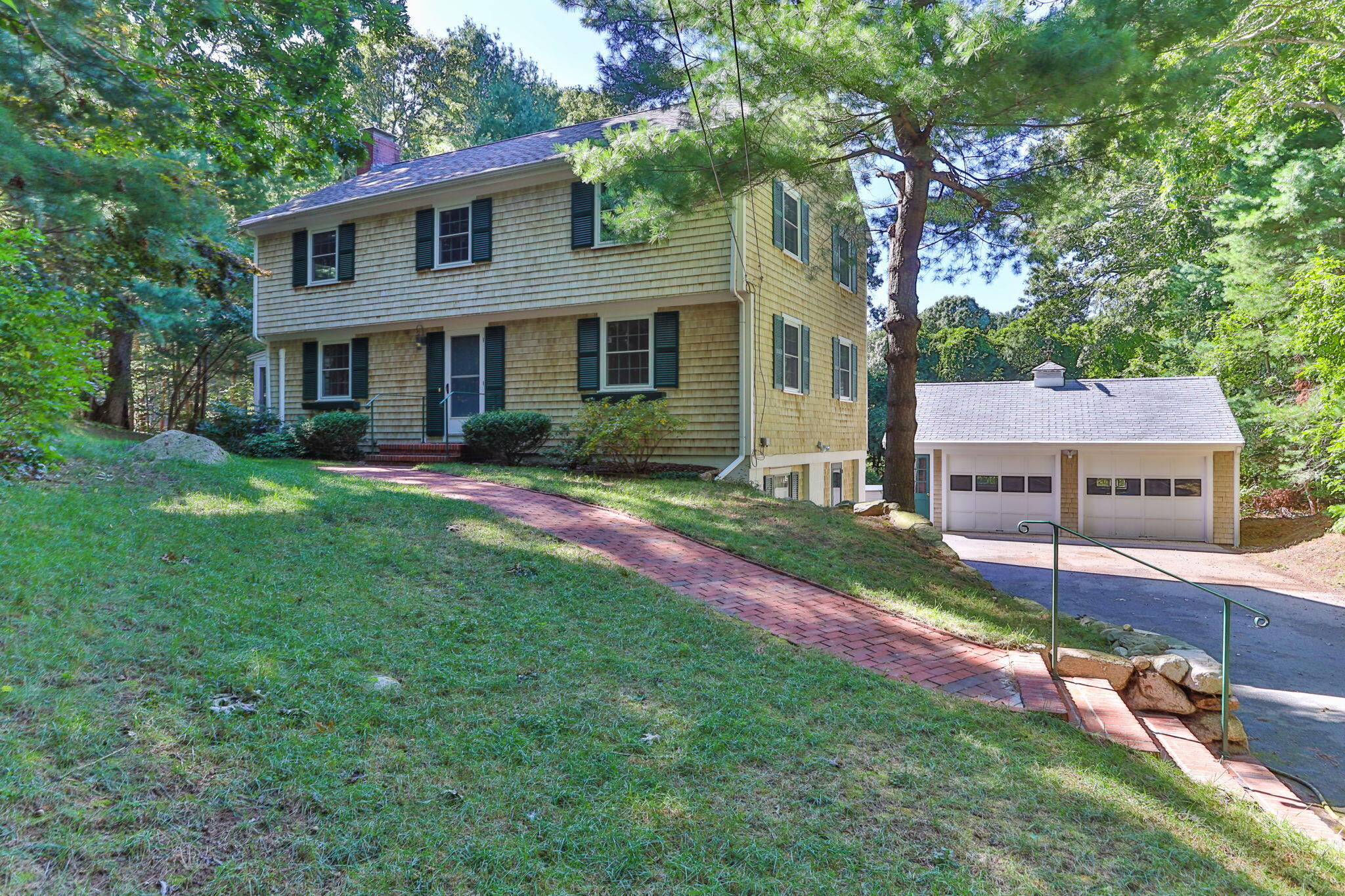 16 Greengate Road Property Photo 1