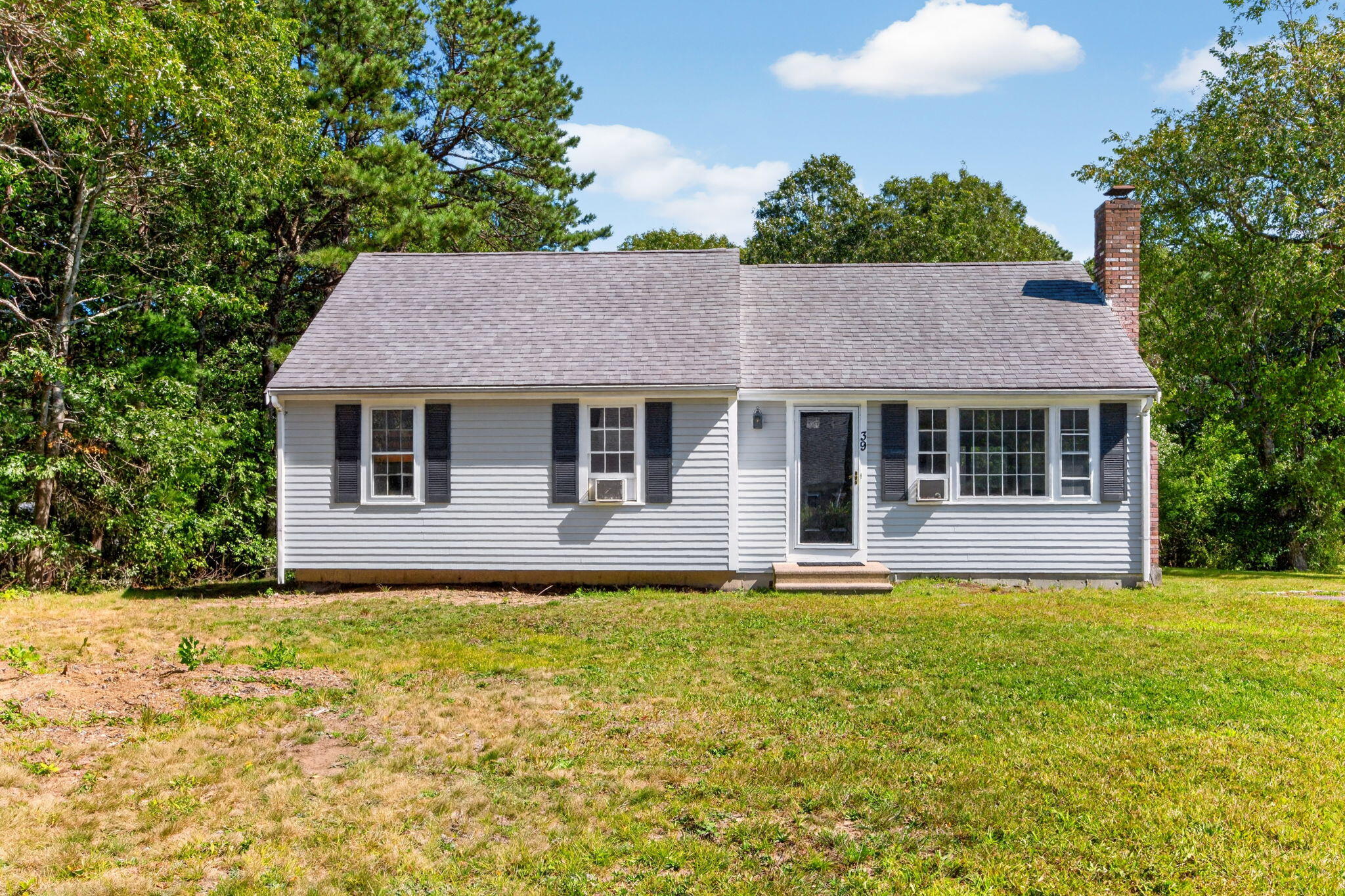 39 Kerrywood Drive Property Photo 1