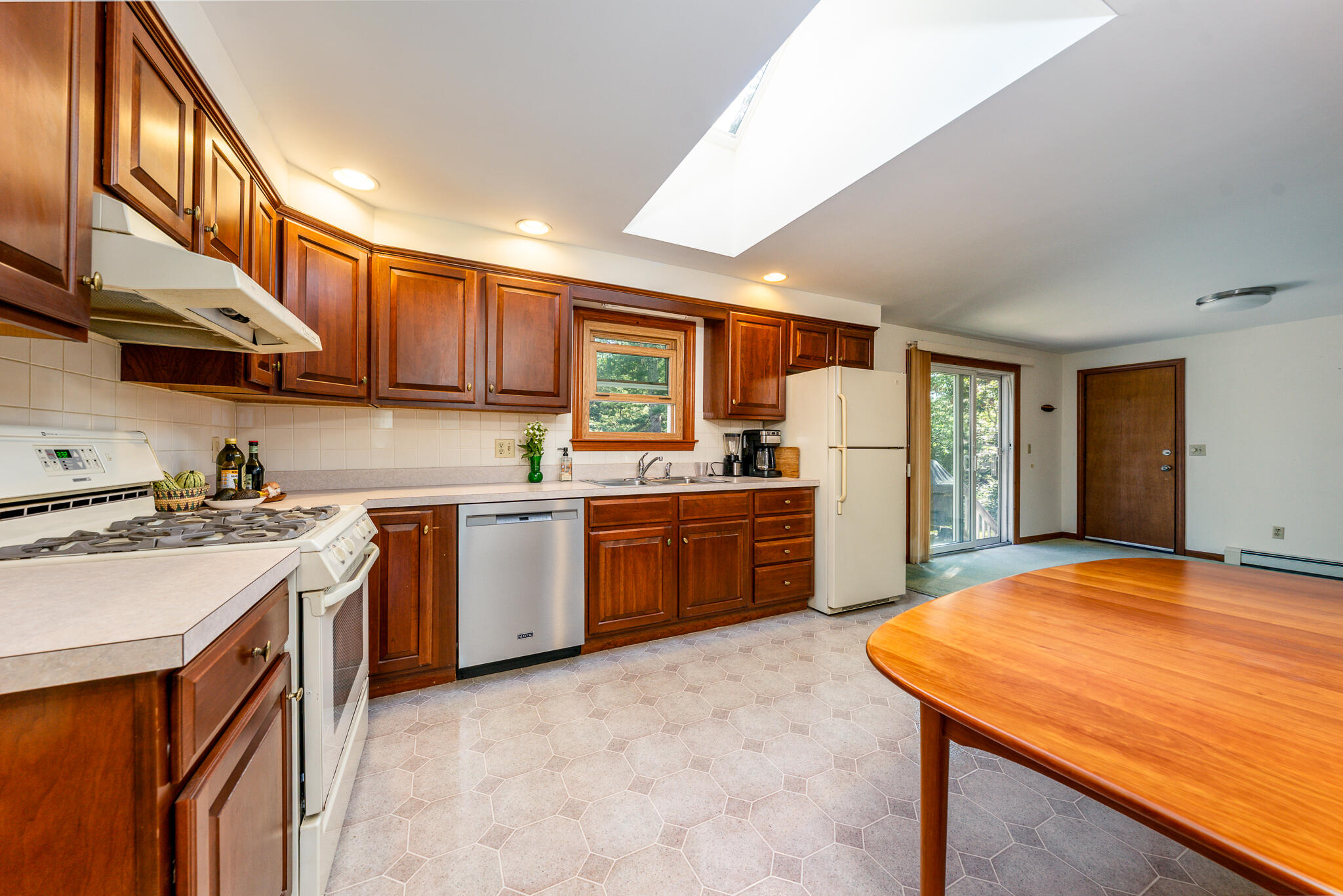382 Mariner Circle Property Photo 6
