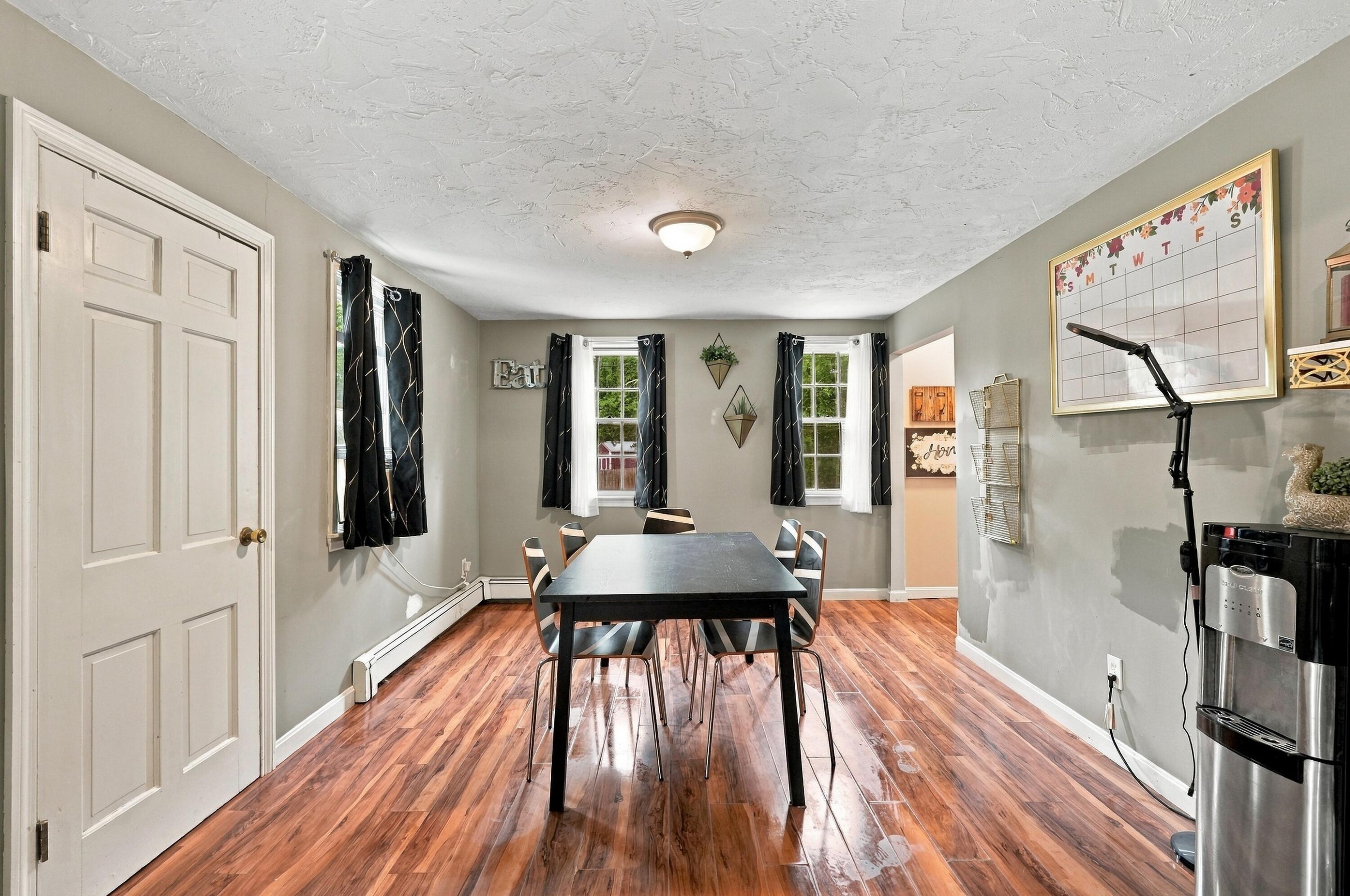 19 Louise Lane Property Photo 10