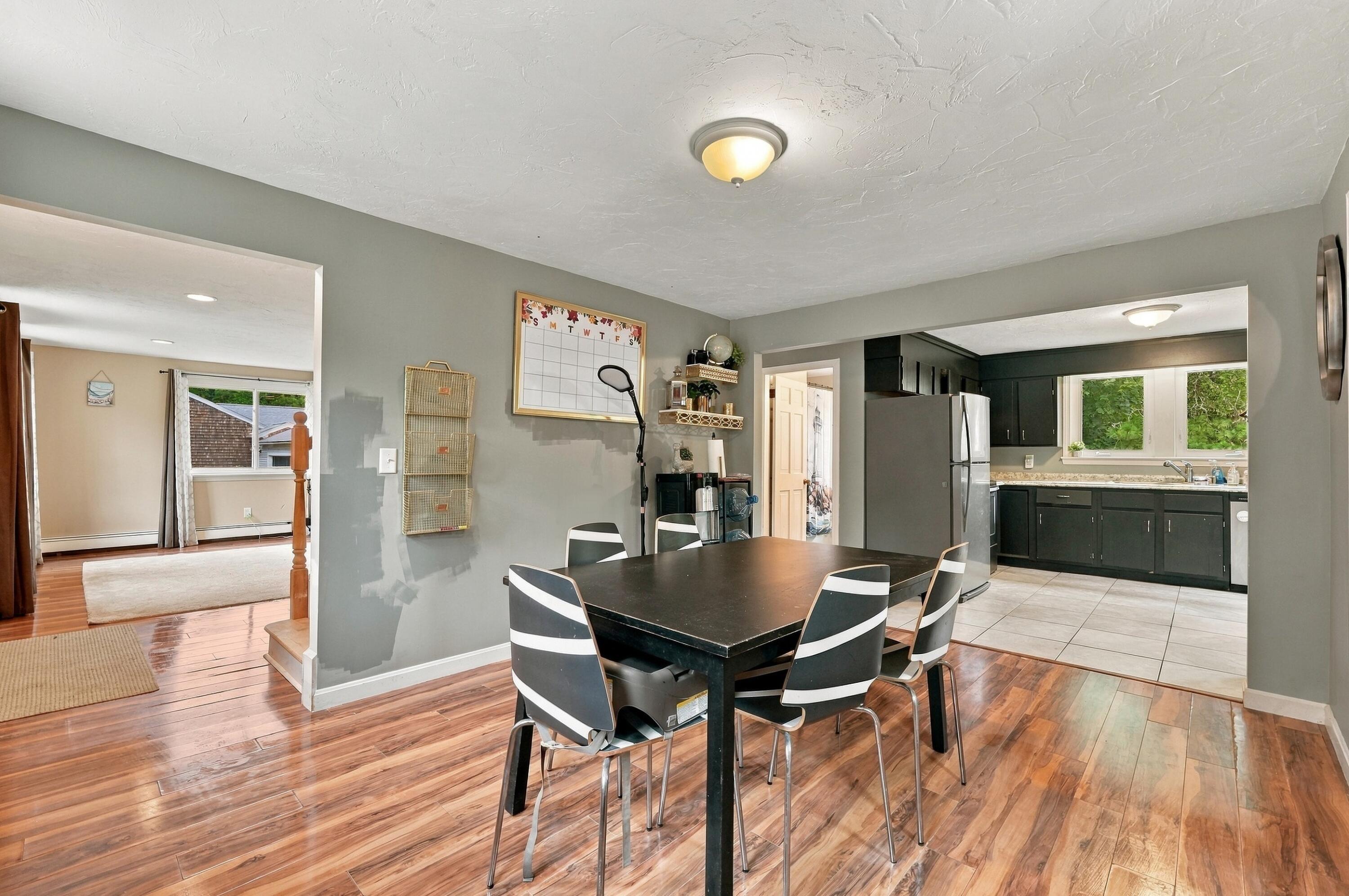 19 Louise Lane Property Photo 12