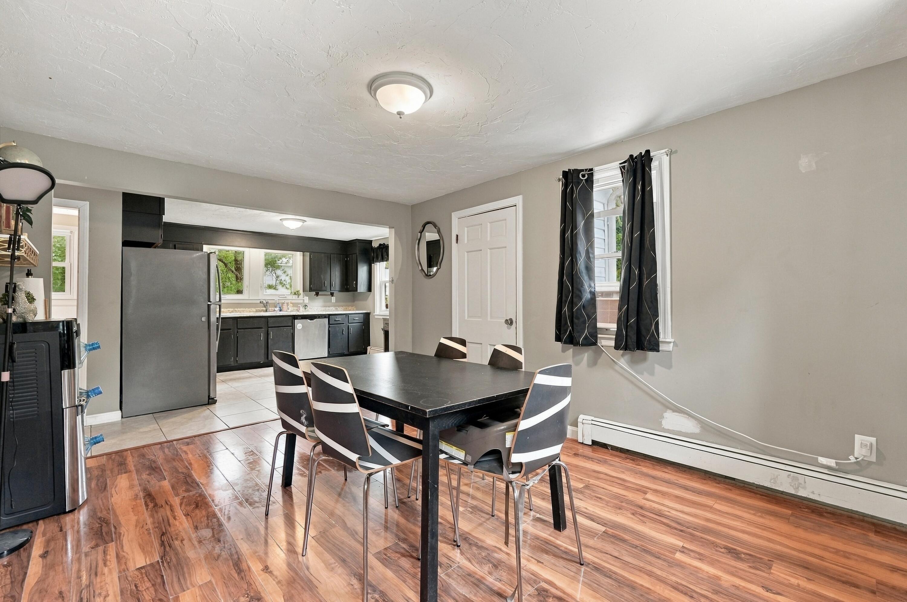 19 Louise Lane Property Photo 13