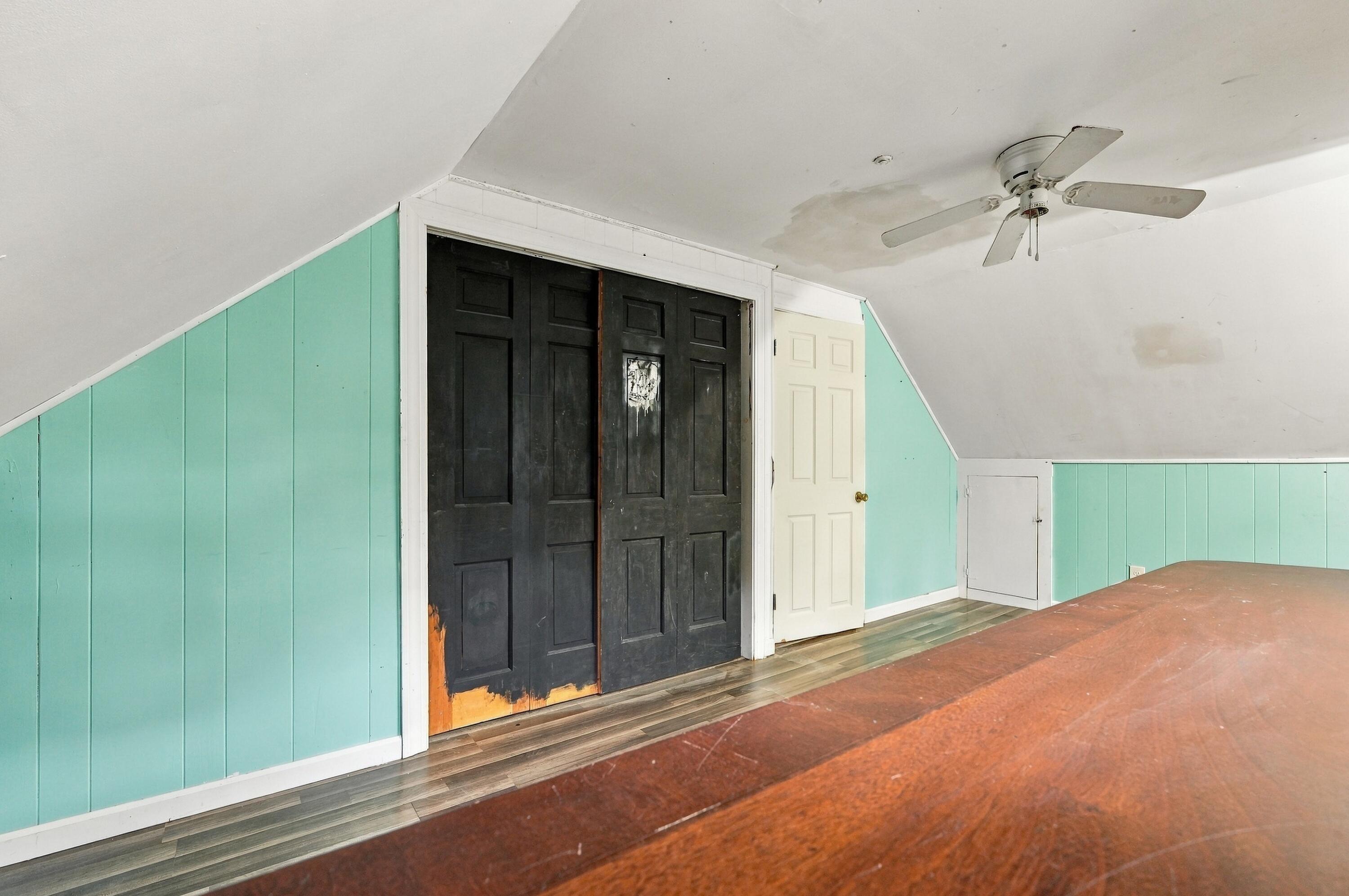 19 Louise Lane Property Photo 30