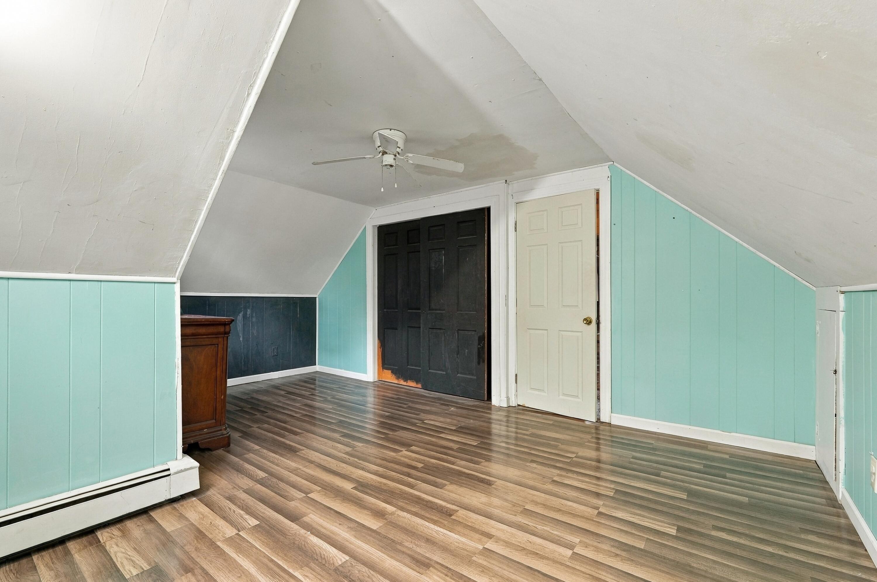 19 Louise Lane Property Photo 31