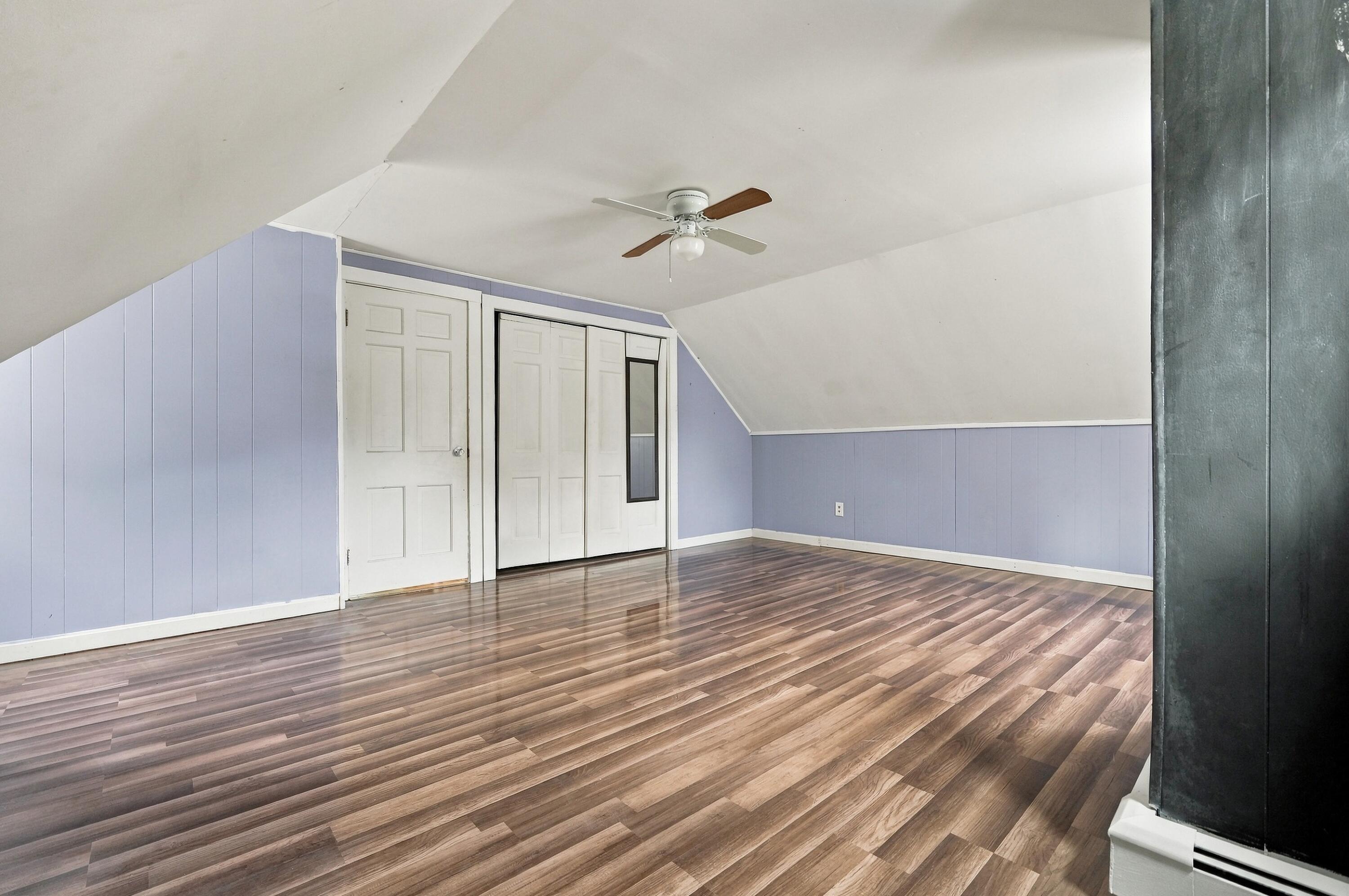 19 Louise Lane Property Photo 33