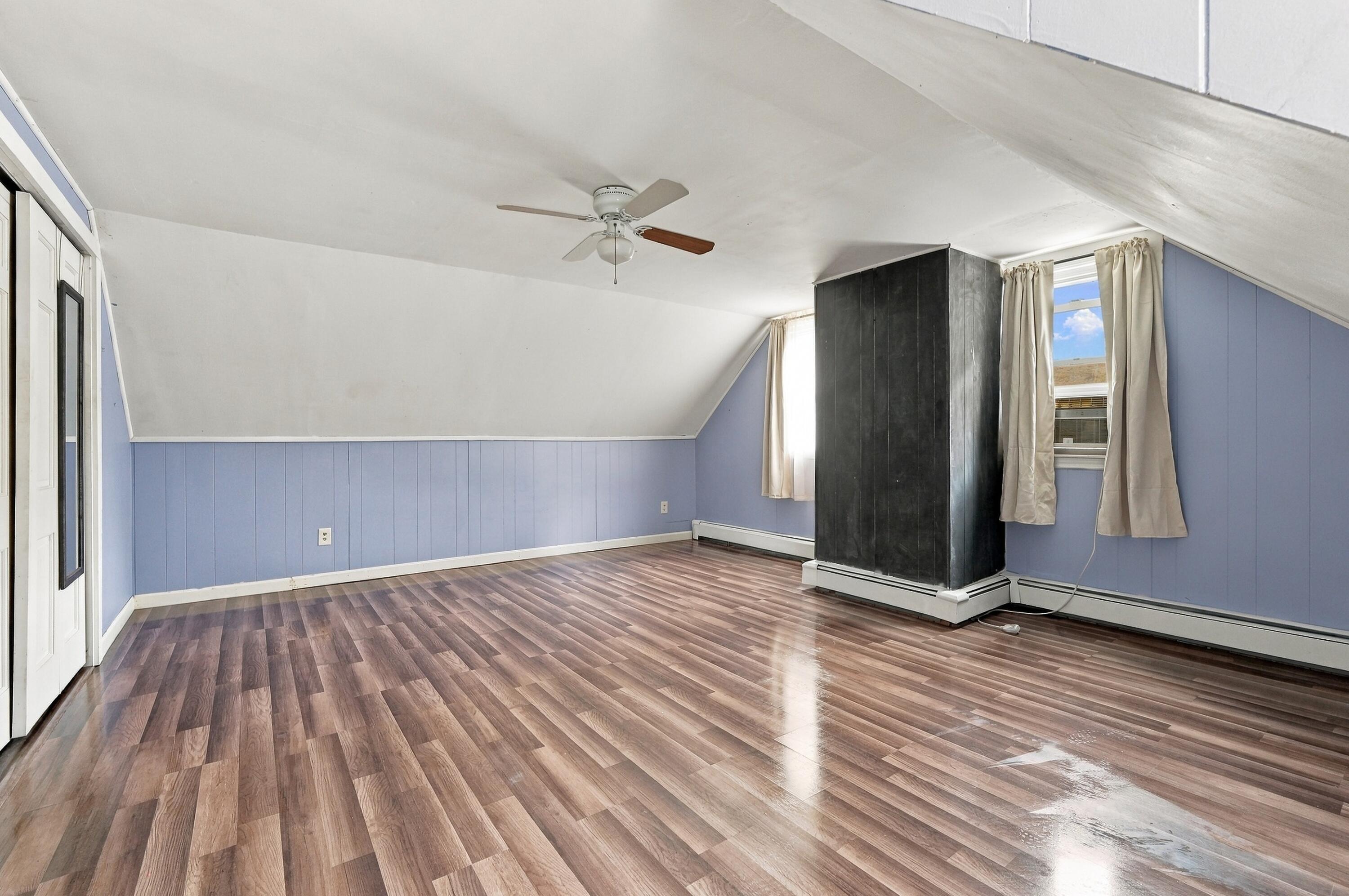 19 Louise Lane Property Photo 34