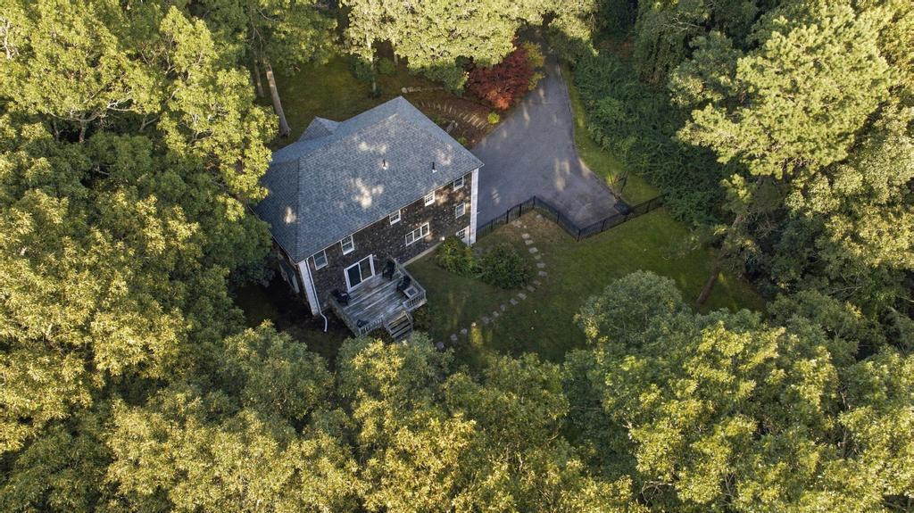 31 Village Drive Property Photo 2