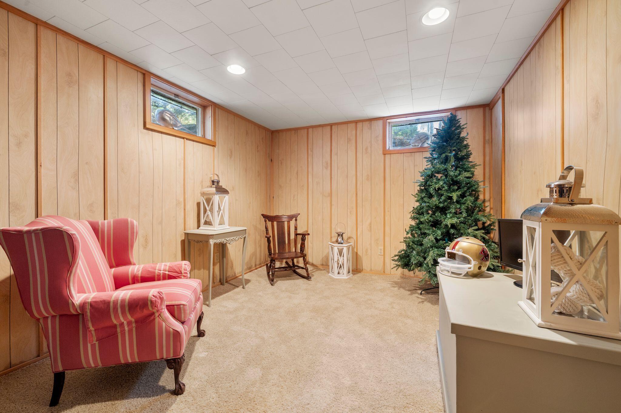 9 Bassing Harbor Road Property Photo 45