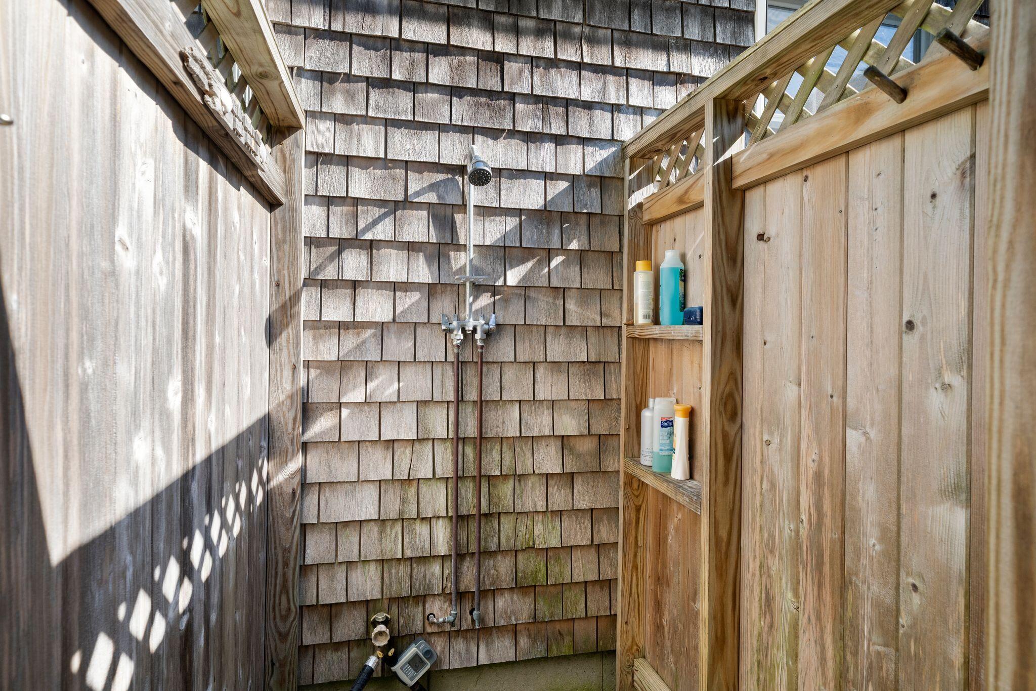 9 Bassing Harbor Road Property Photo 62