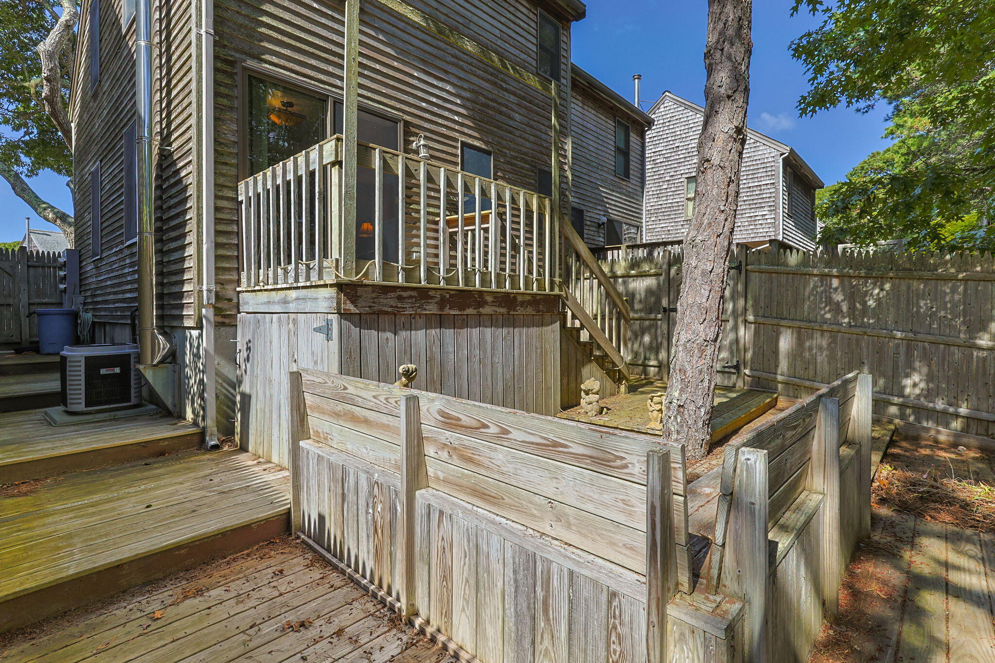 10 Seashore Park Drive Apt M Property Photo 22