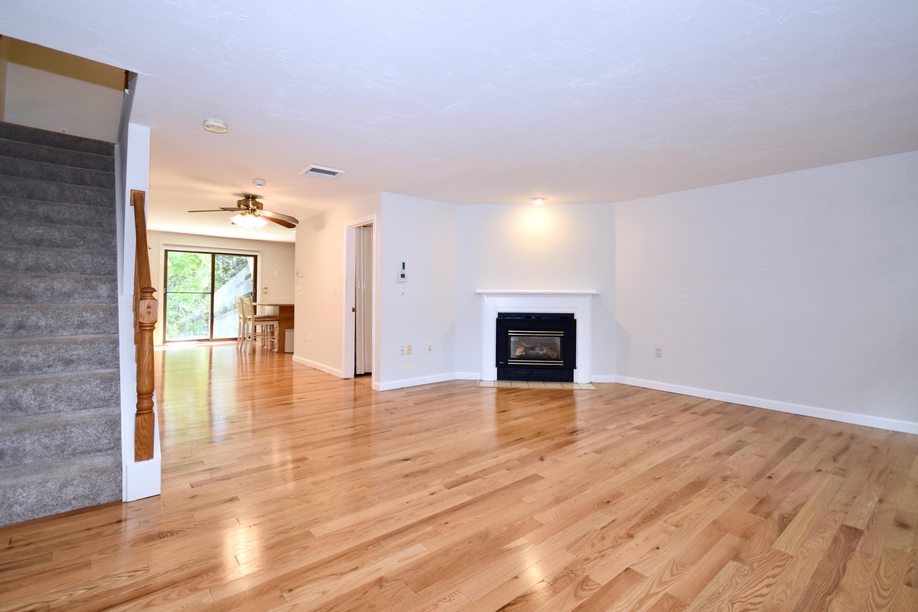 195 Falmouth Road Apt 15d Property Photo 1