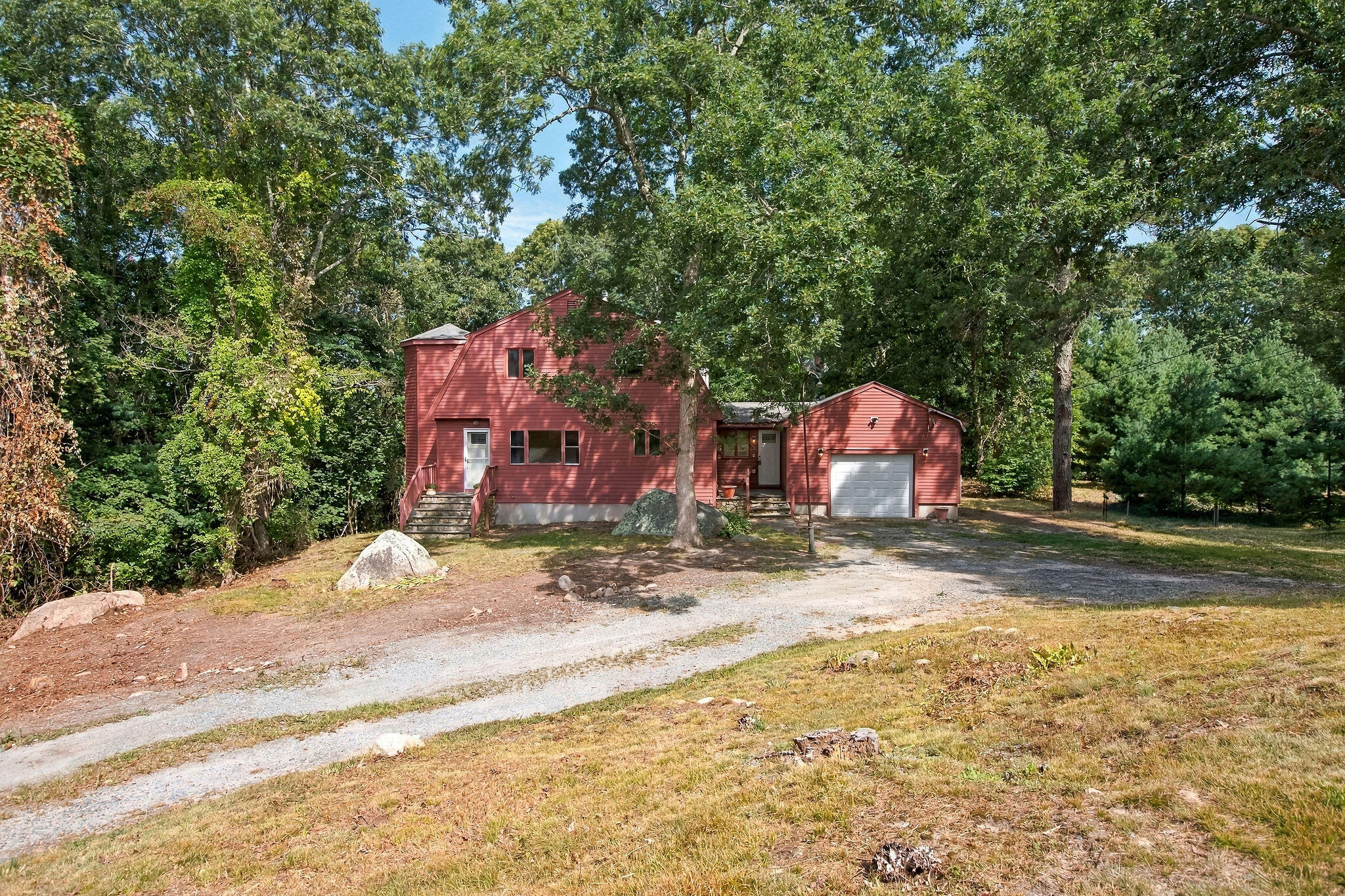 56 Westmoreland Drive Property Photo 1