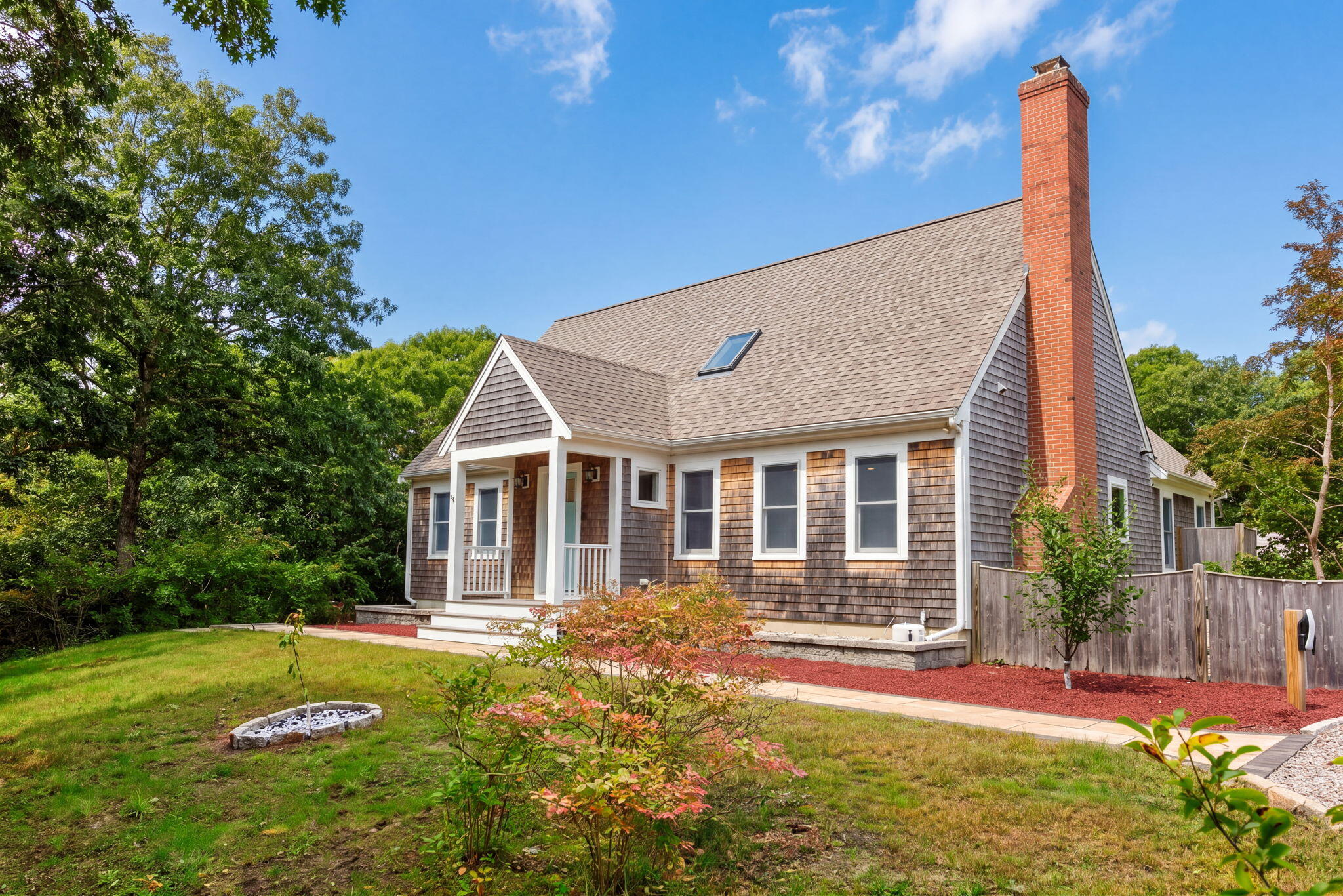 70 Field Road Property Photo 3