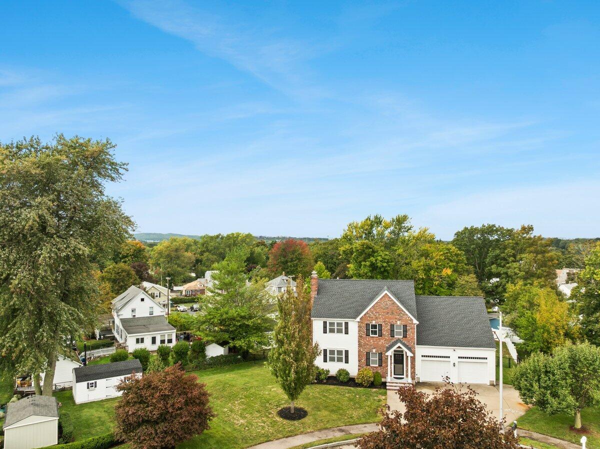 20 Harvest Lane Property Photo 2
