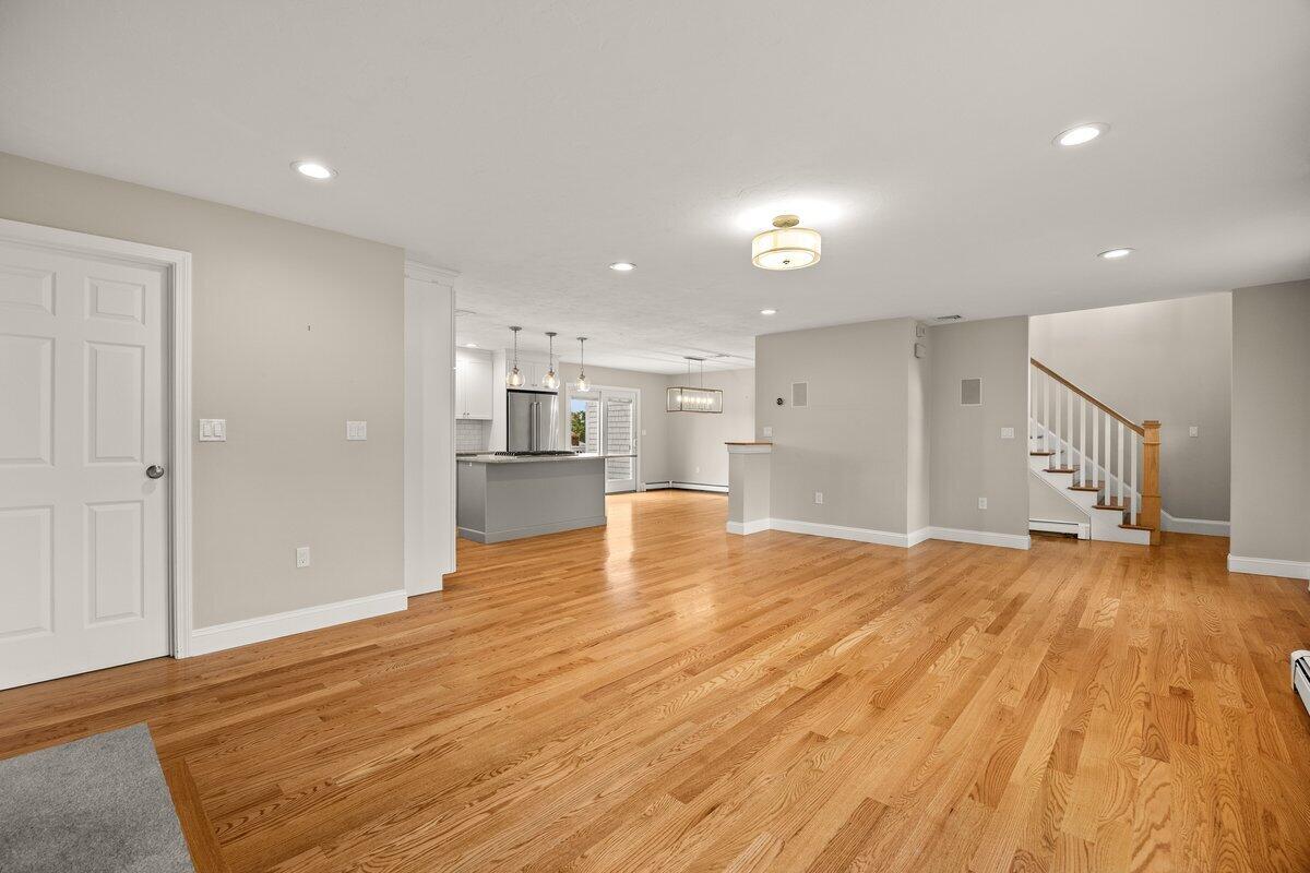 20 Harvest Lane Property Photo 7