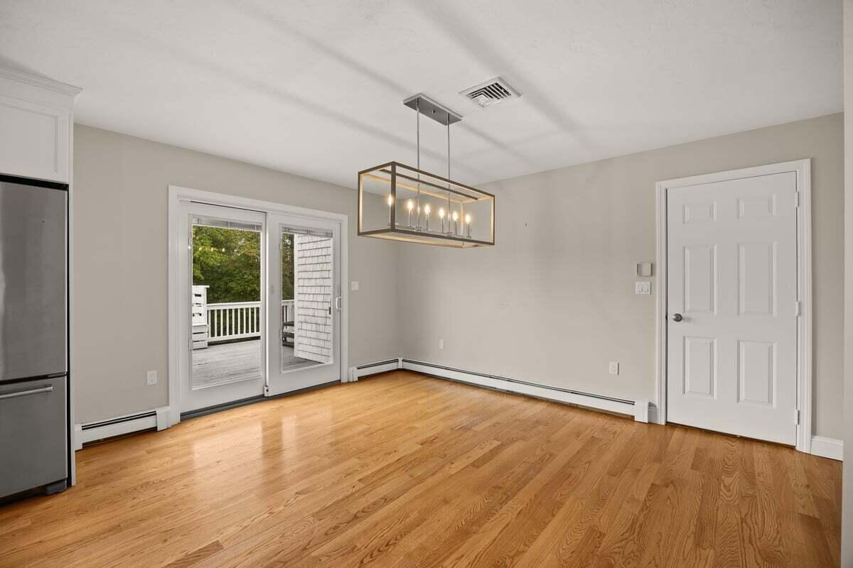 20 Harvest Lane Property Photo 12