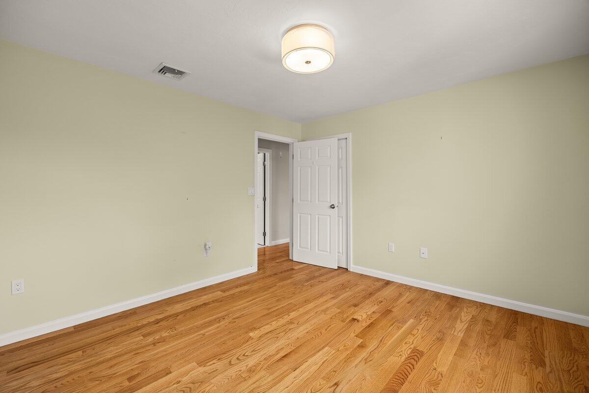 20 Harvest Lane Property Photo 26