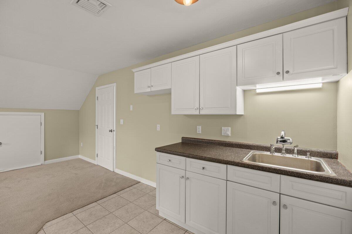 20 Harvest Lane Property Photo 31