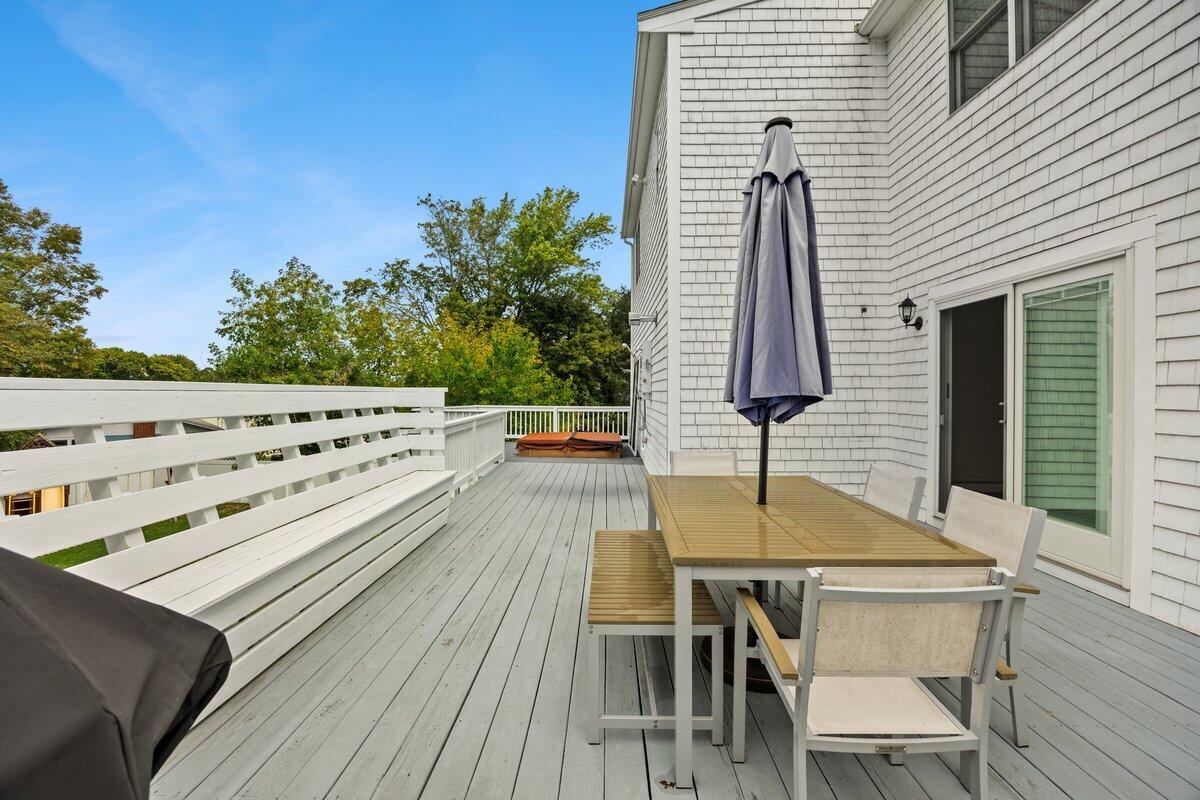 20 Harvest Lane Property Photo 42