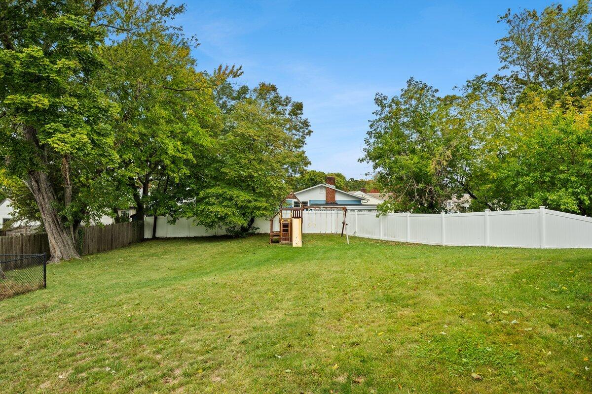 20 Harvest Lane Property Photo 45