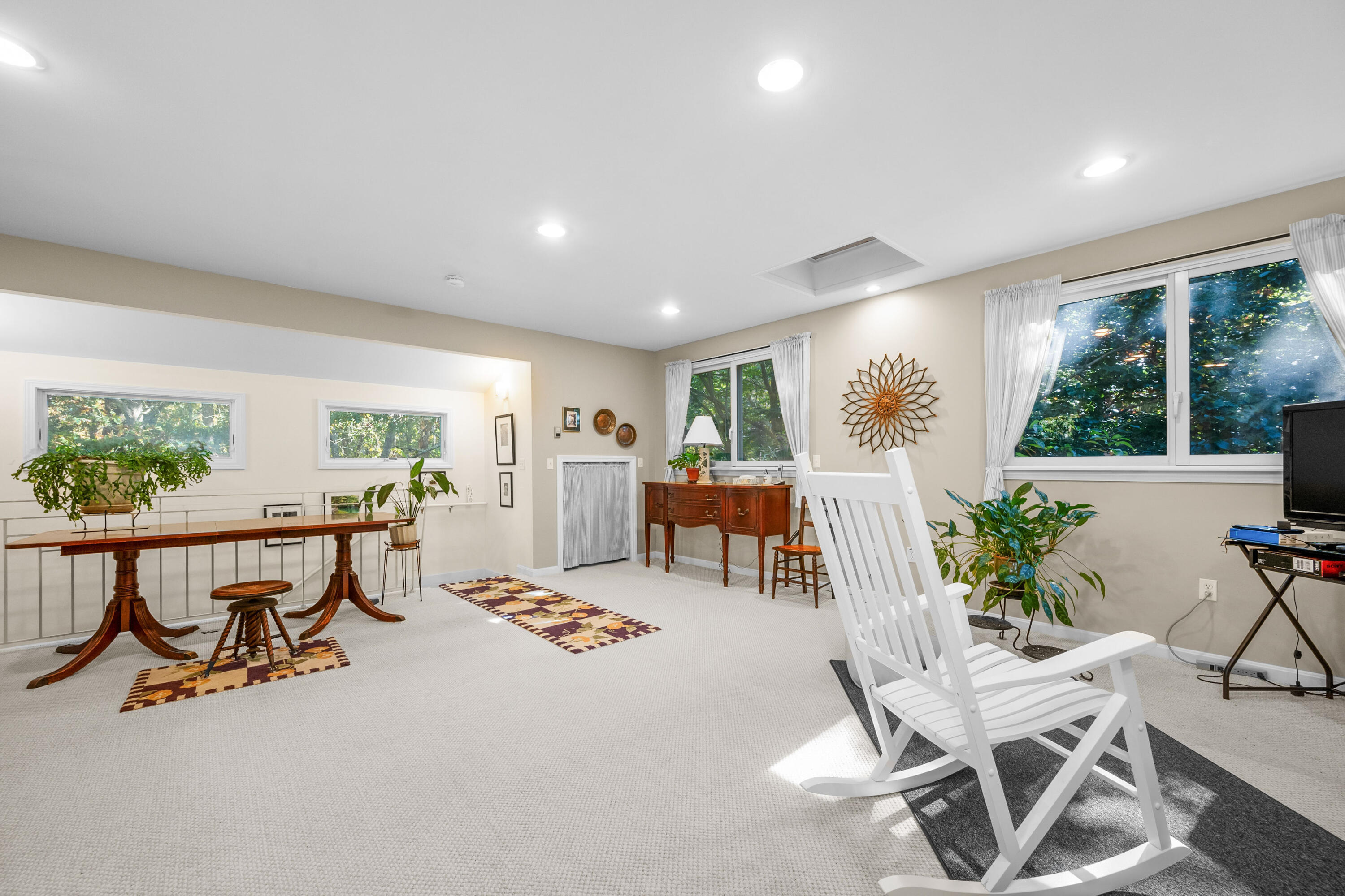 70 Acre Hill Road Property Photo 36