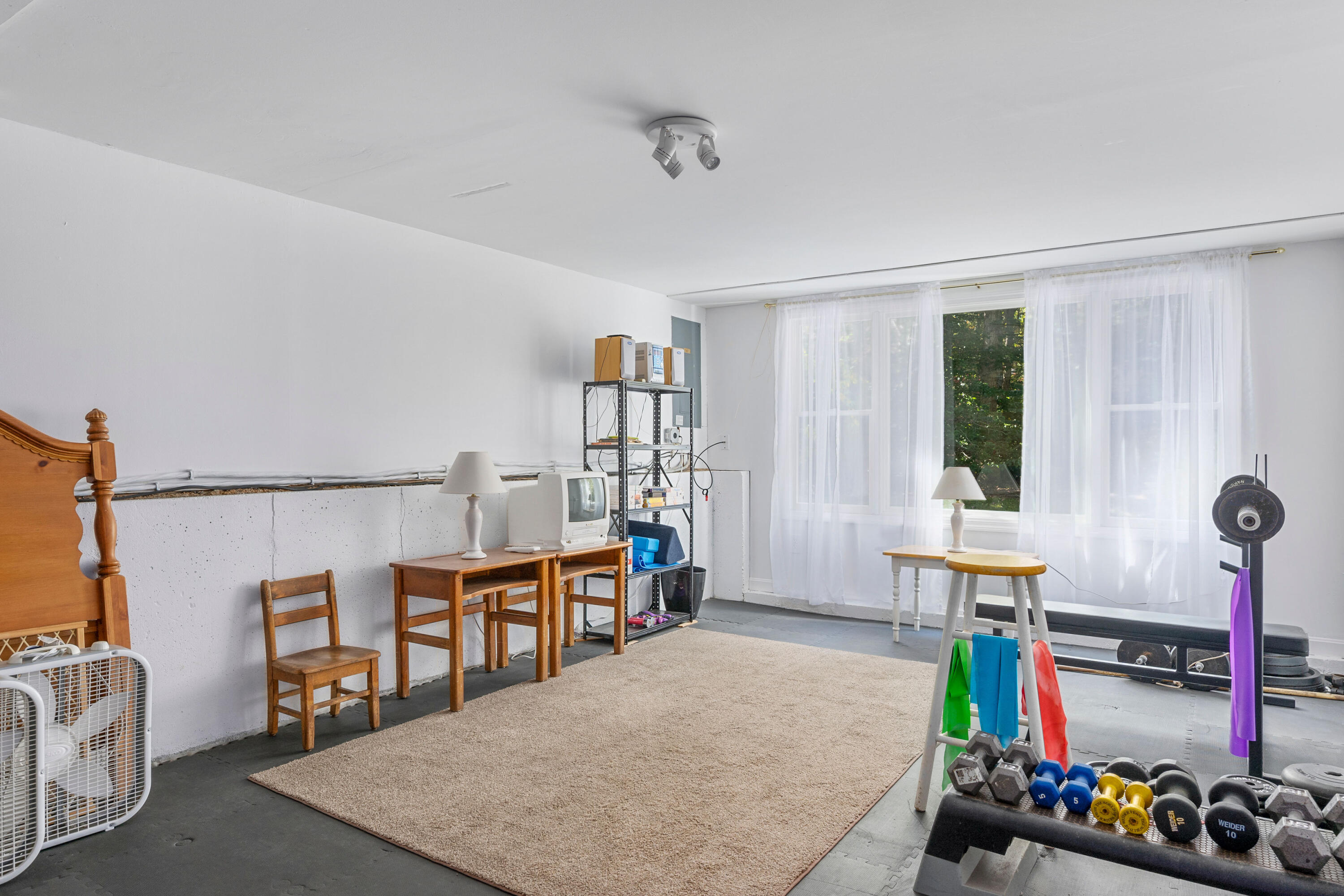 70 Acre Hill Road Property Photo 41