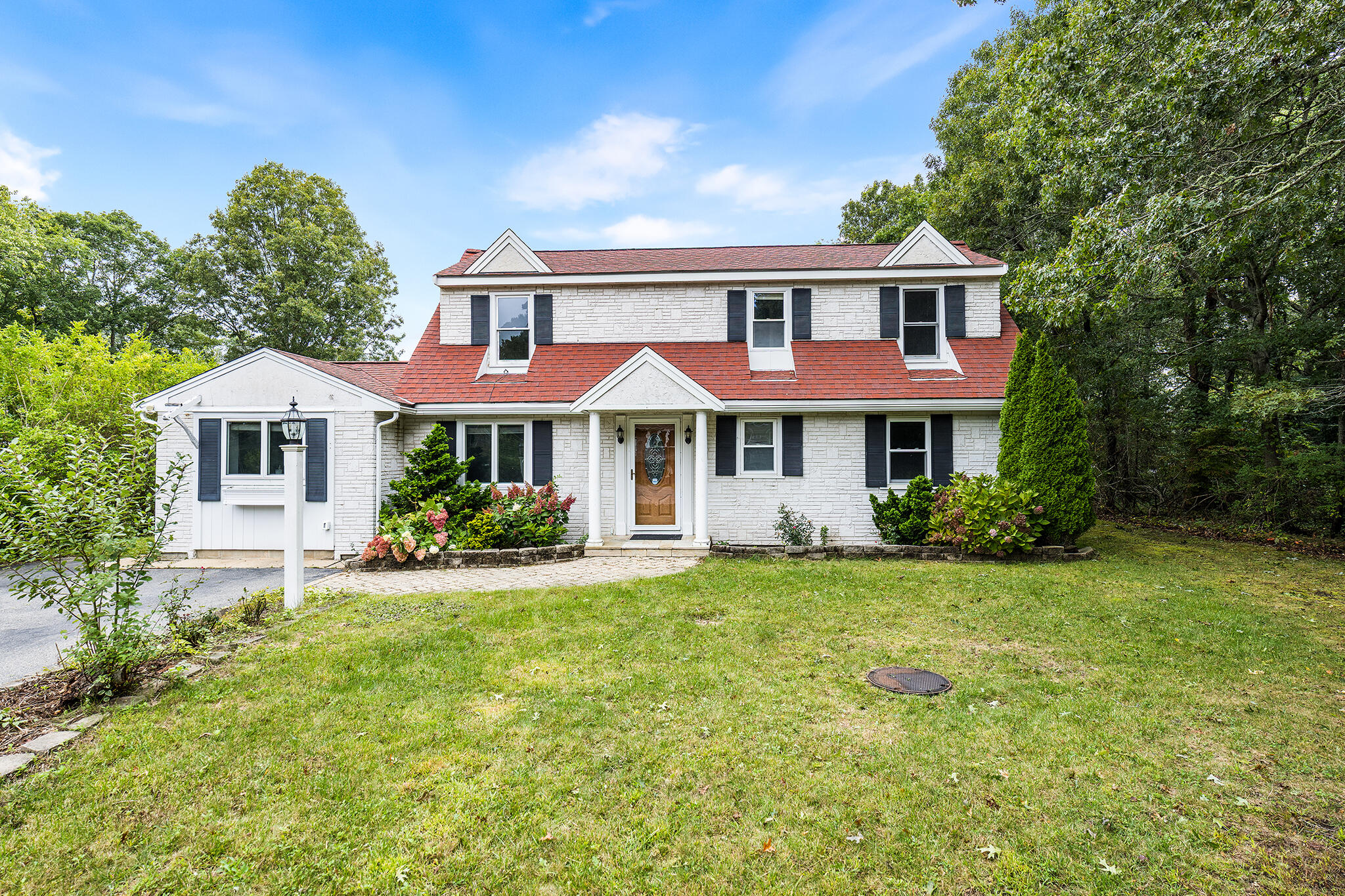 9 E Harbor Circle Property Photo 1