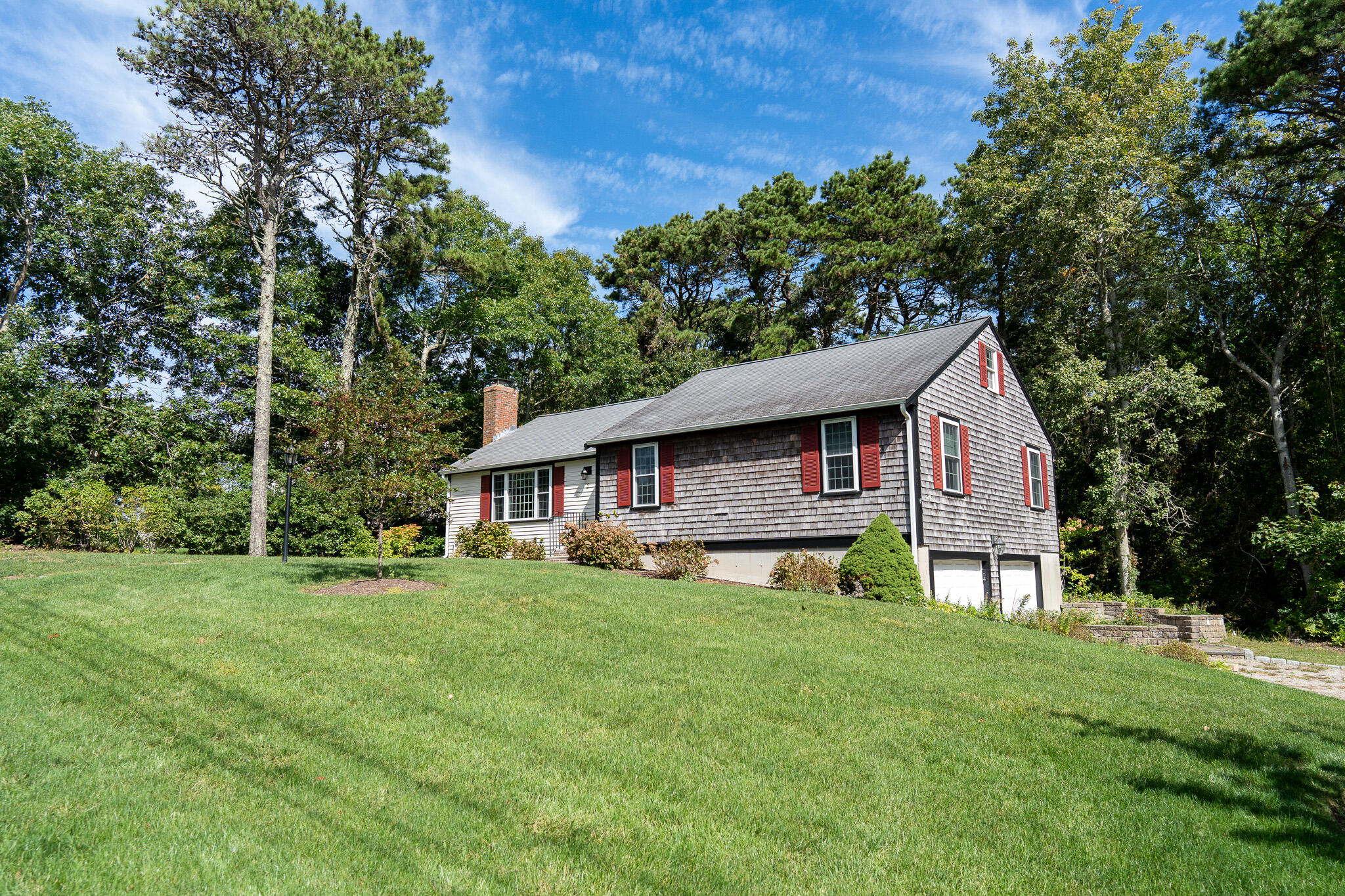 2 Mohegan Lane Property Photo 3