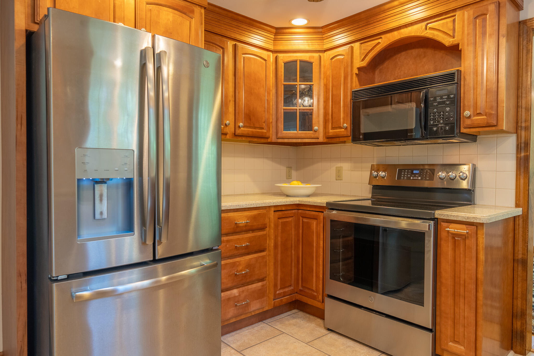 2 Mohegan Lane Property Photo 12