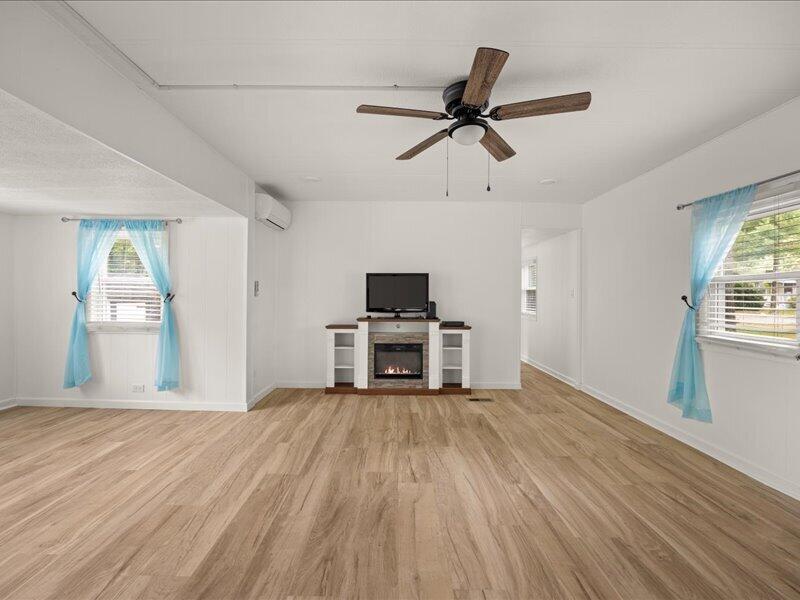 32-6 S Mdw Village Property Photo 2