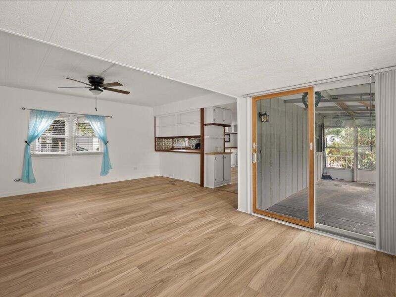 32-6 S Mdw Village Property Photo 4