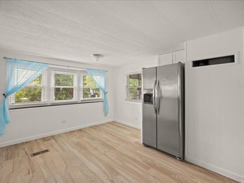 32-6 S Mdw Village Property Photo 6