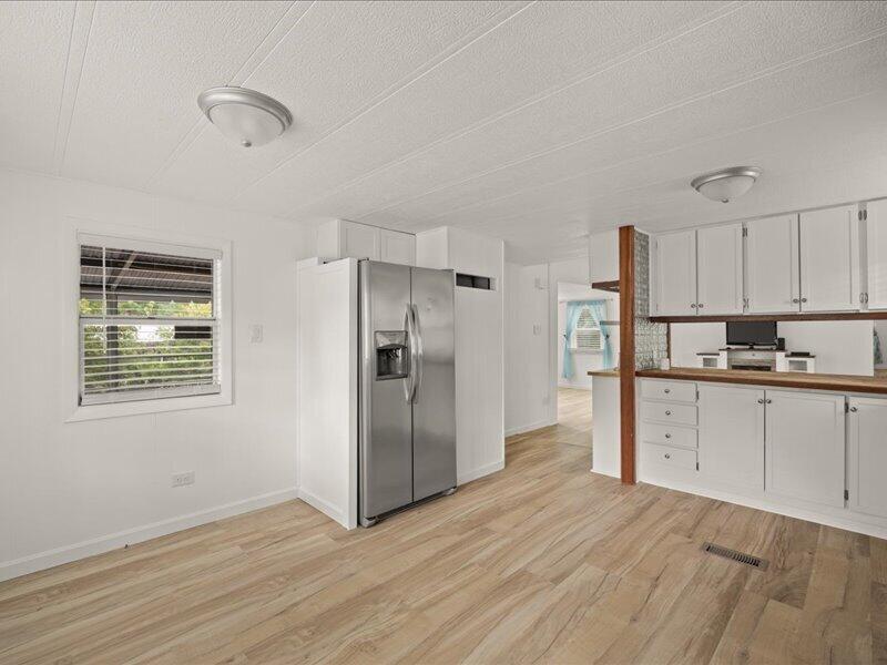 32-6 S Mdw Village Property Photo 8