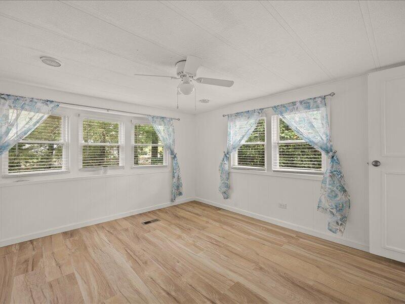 32-6 S Mdw Village Property Photo 15
