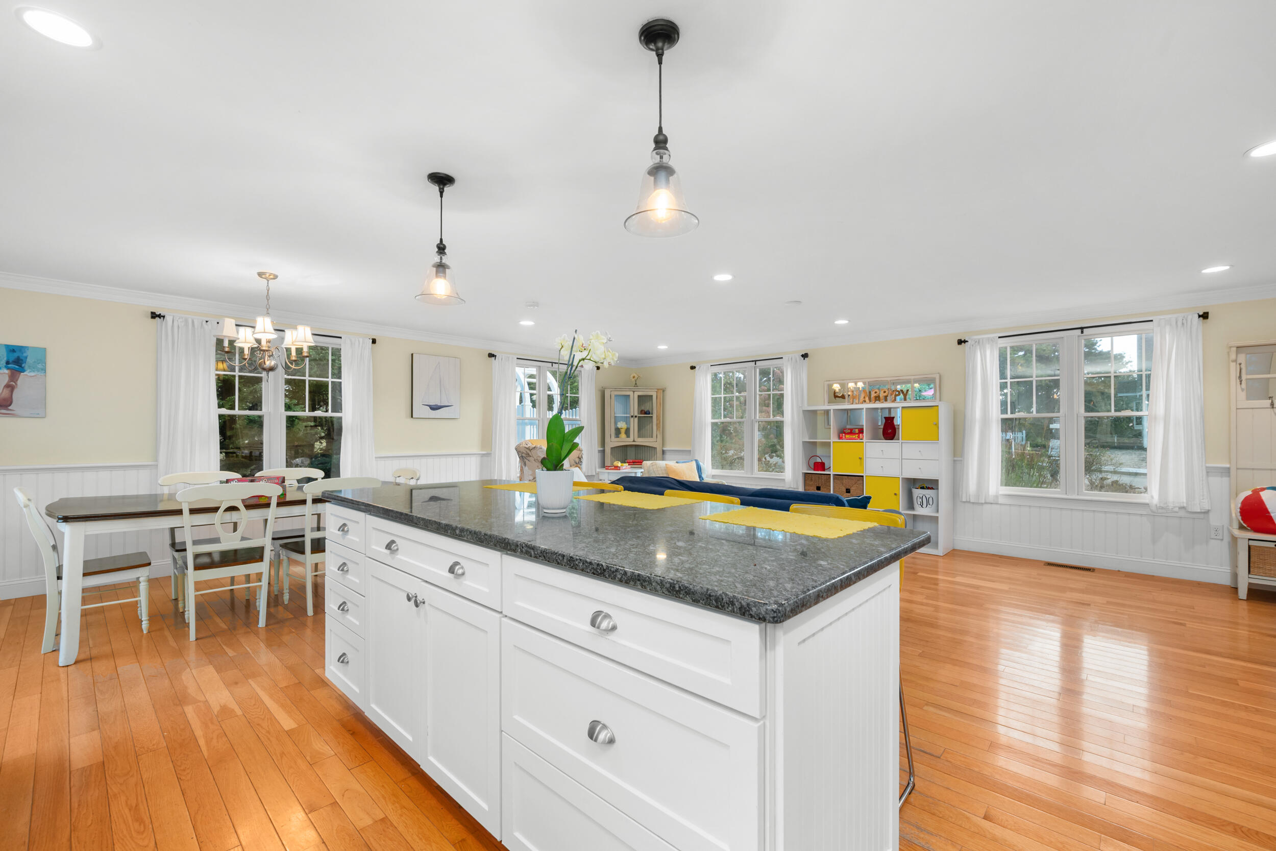 112 Soundview Avenue Property Photo 13