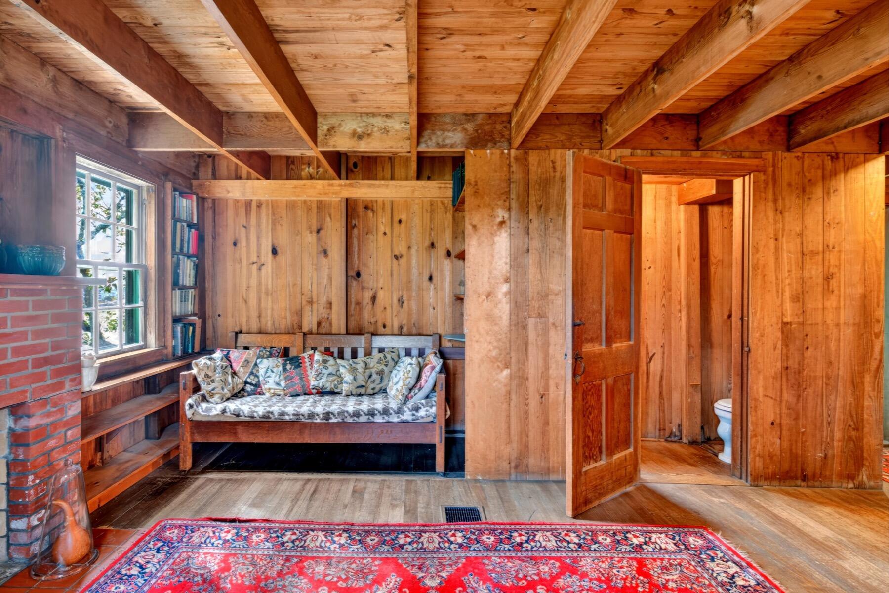 46 Gardiner Road Property Photo 38