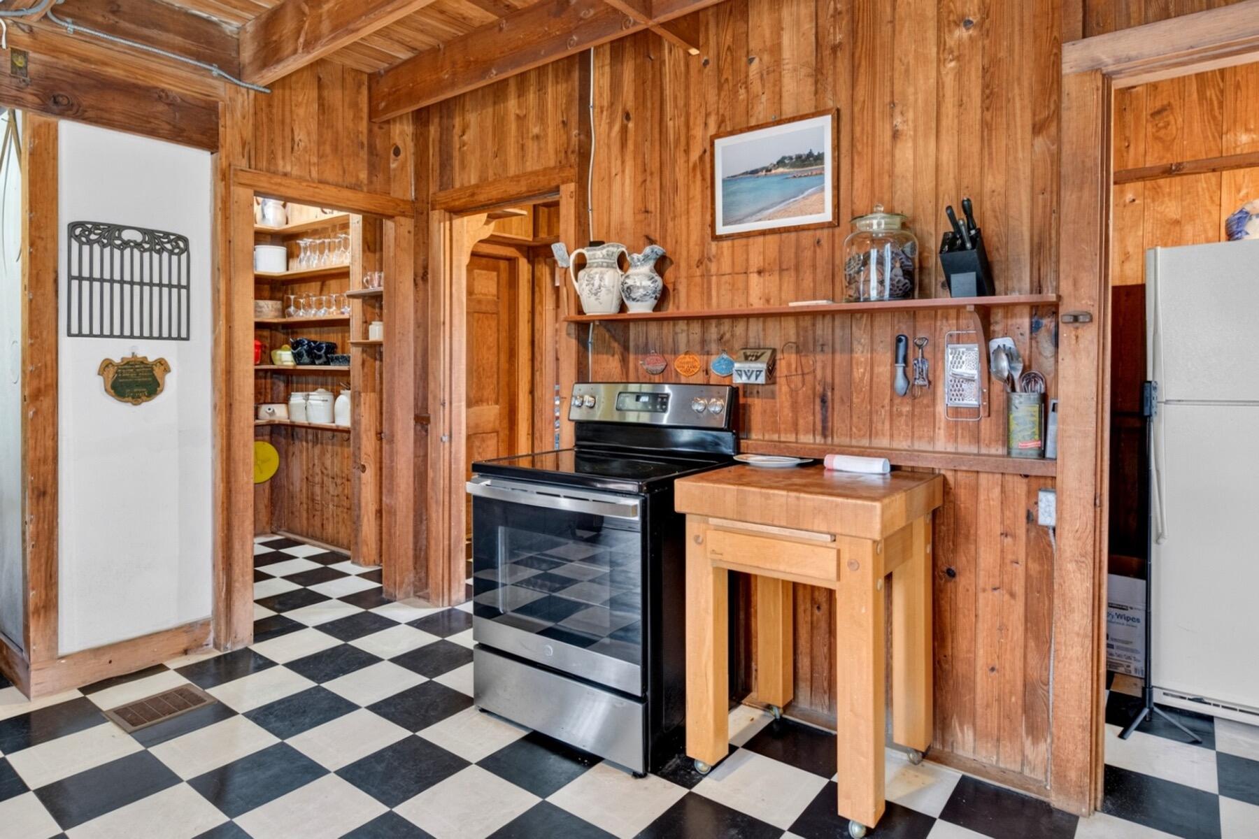 46 Gardiner Road Property Photo 42