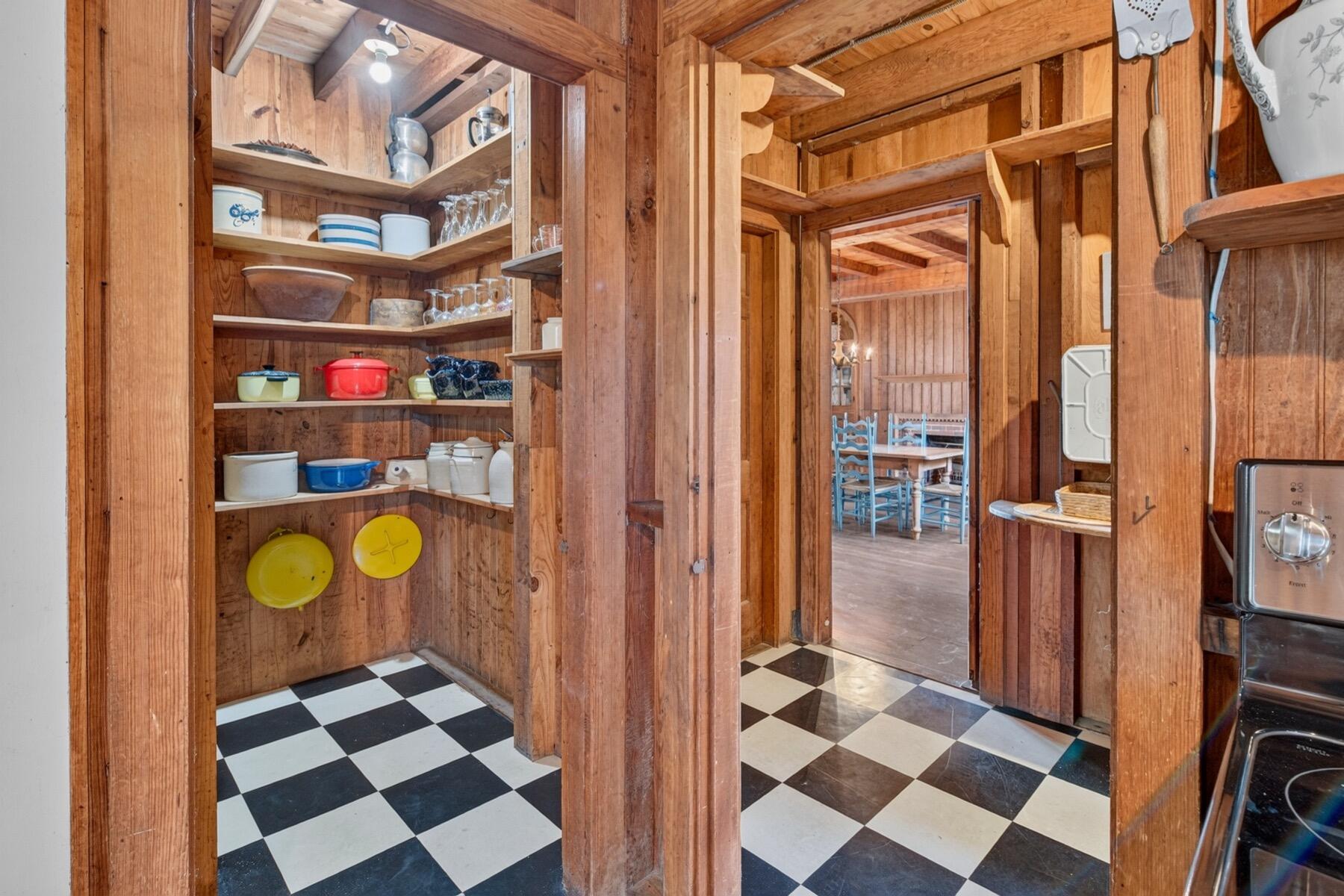 46 Gardiner Road Property Photo 43