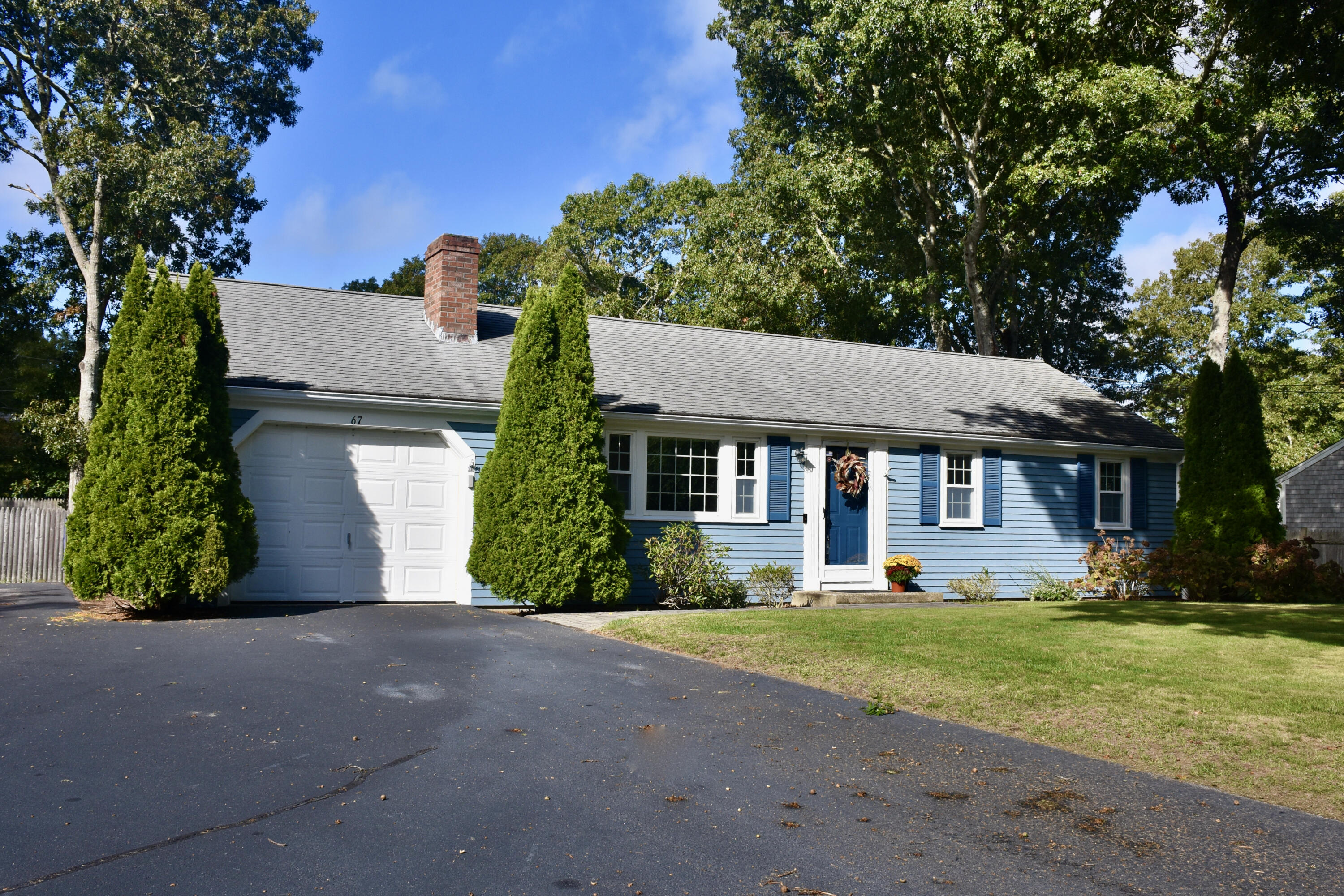 67 Diane Avenue Property Photo 1