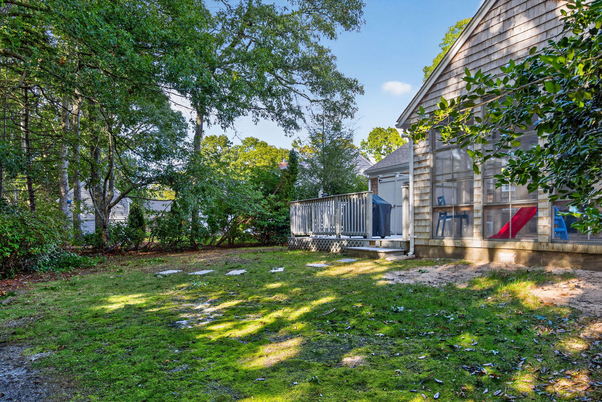 95 Diane Avenue Property Photo 36