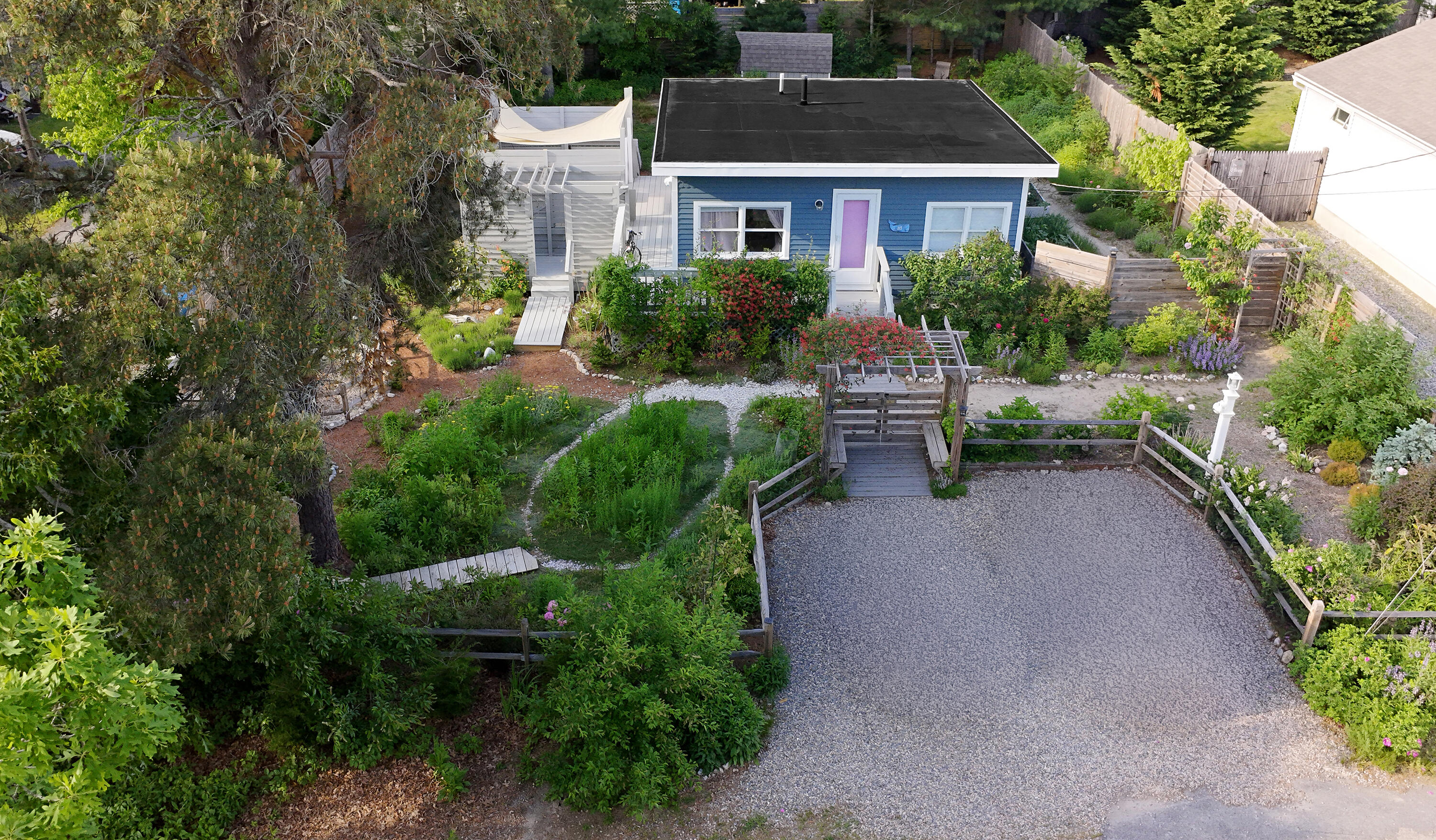 10 Atwater Drive Property Photo 21