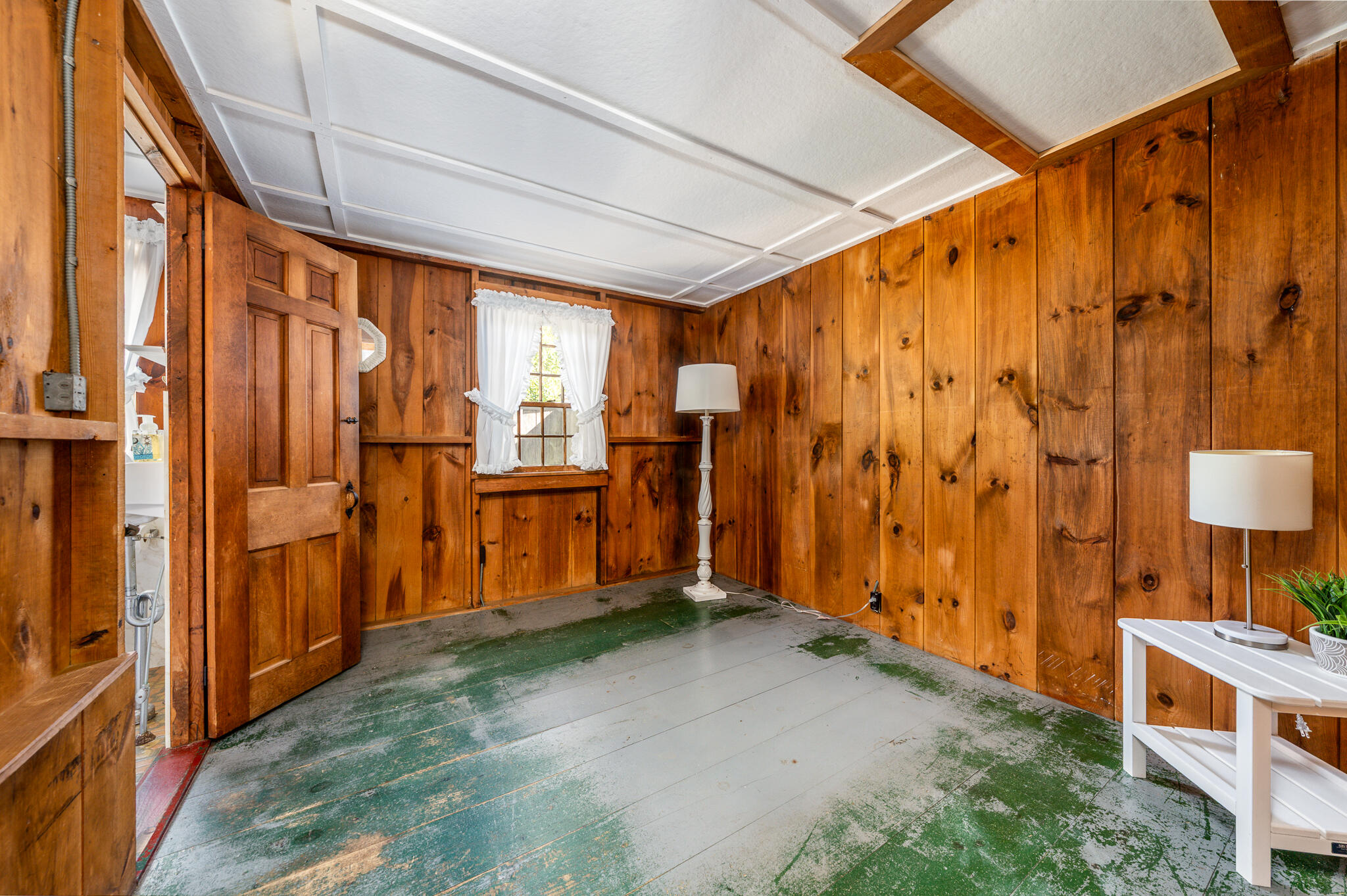 335 Lower County Road Property Photo 15