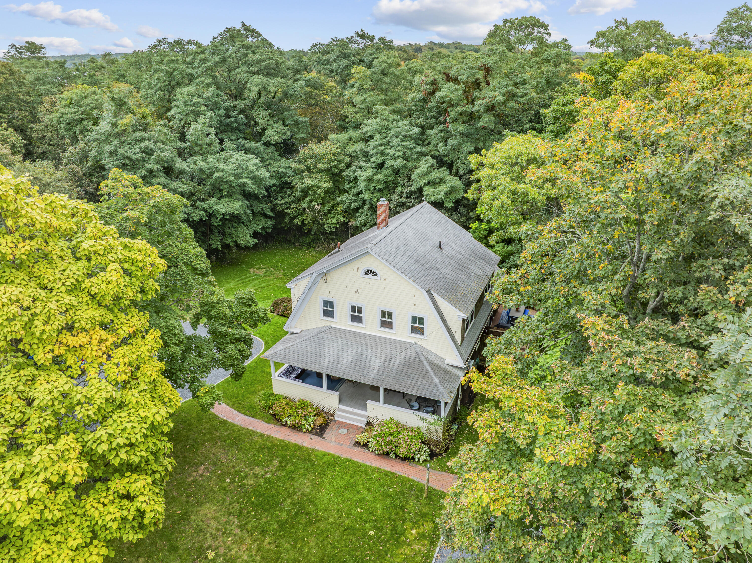 73 S Orleans Road Property Photo 2