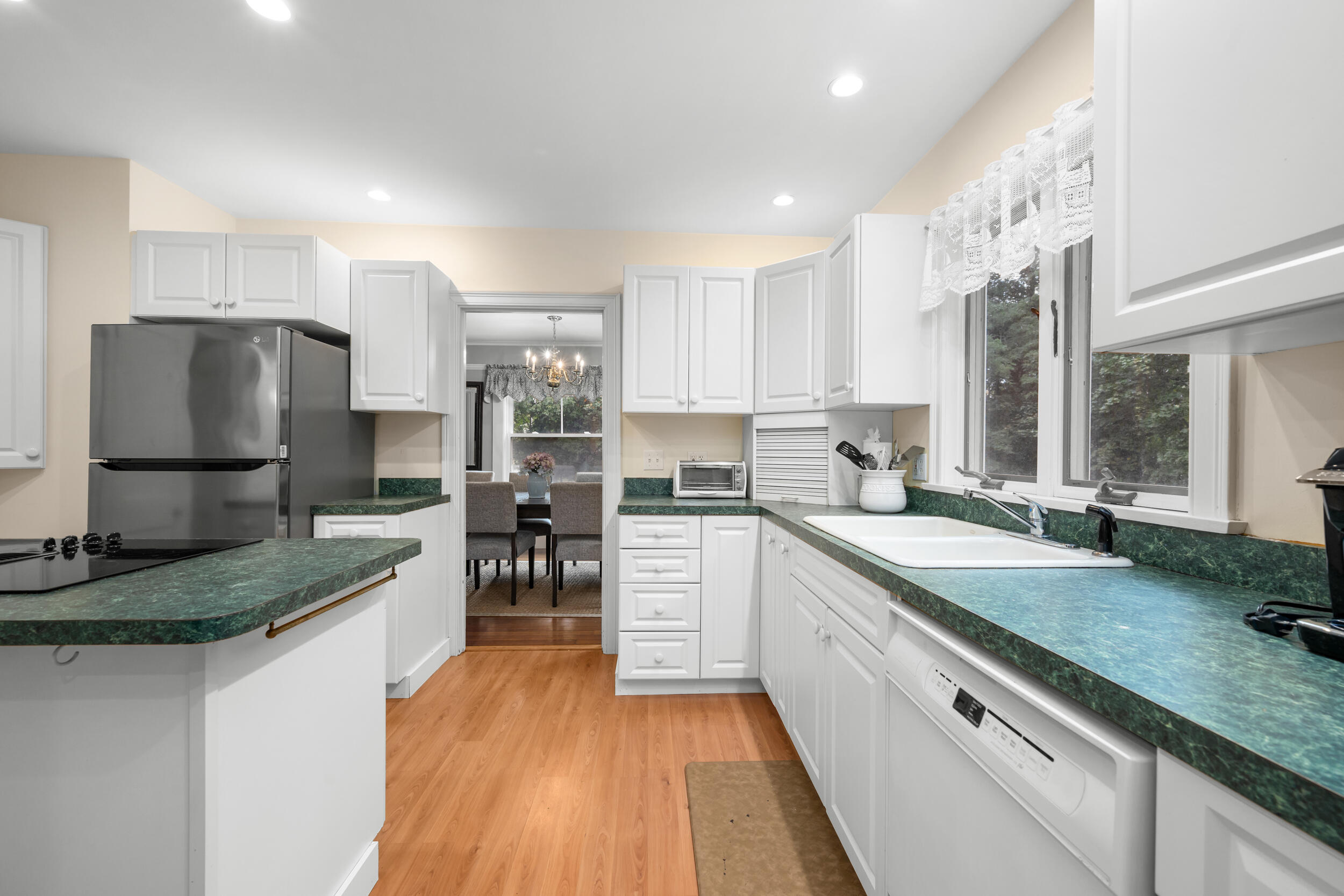 73 S Orleans Road Property Photo 13